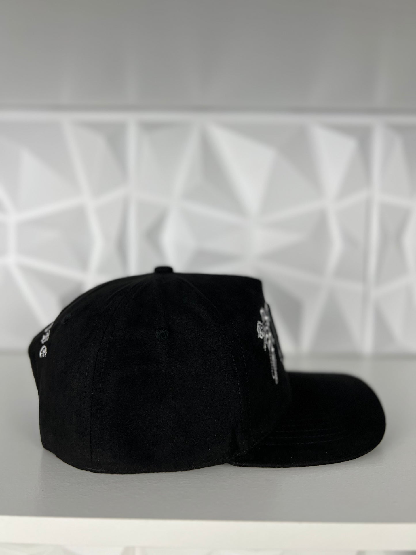 MA ángel SnapBack gorra-negra