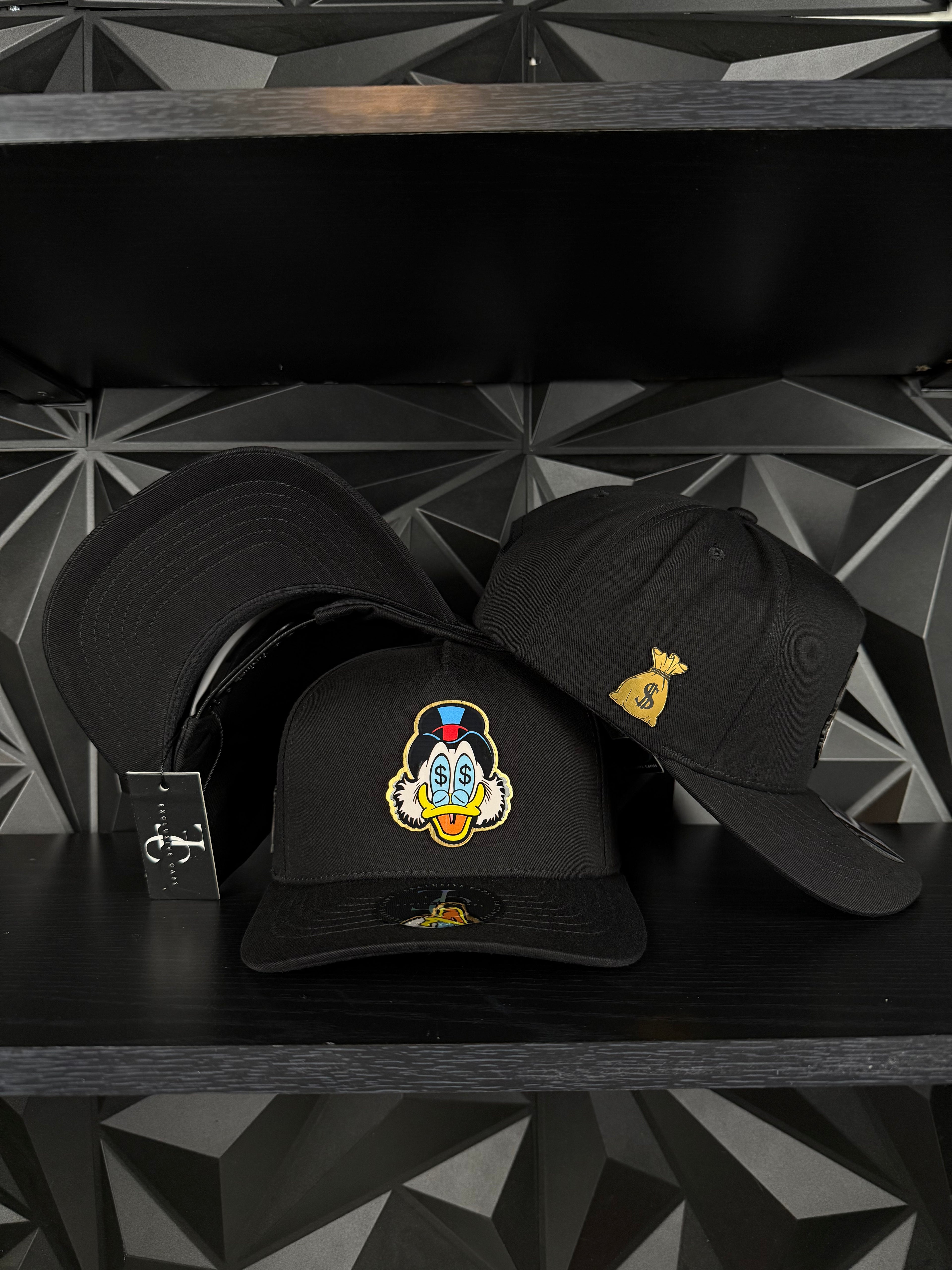 Tío rico SnapBack hat-black