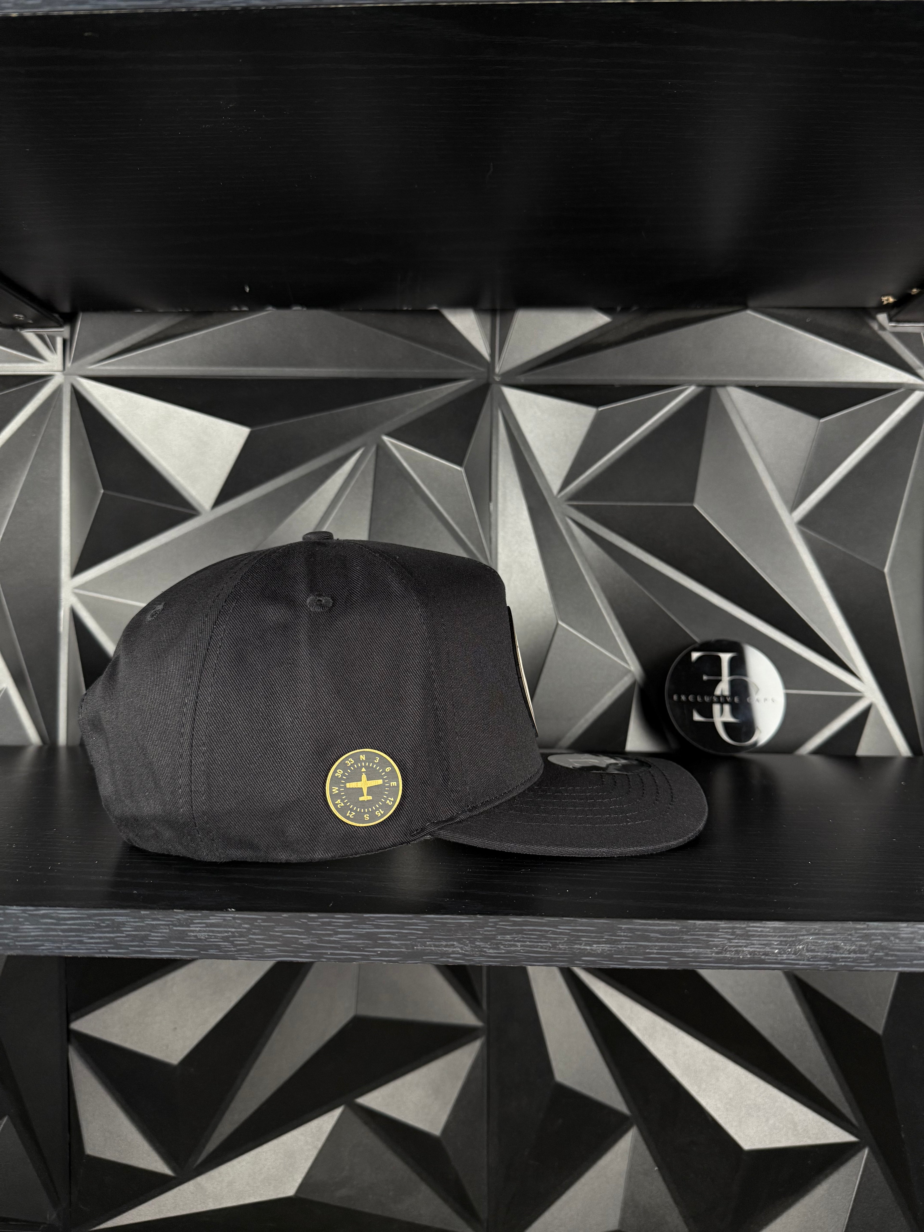 Exclusive caps Cessna 727 SnapBack hat- black