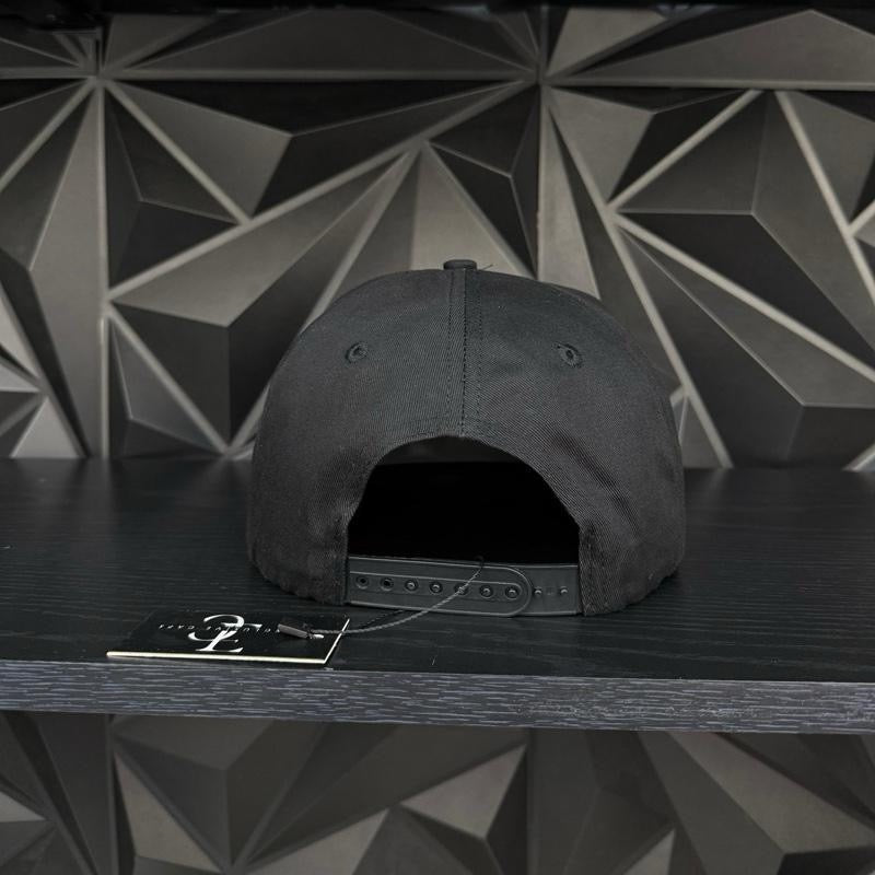 Nayarit México SnapBack hat-black/red suede