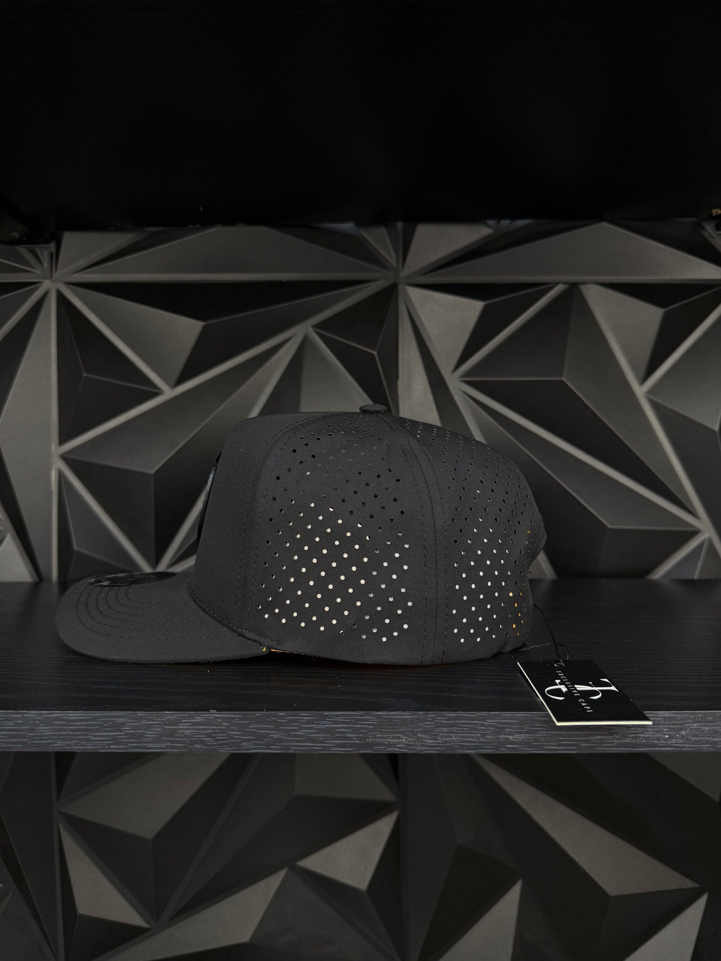 América SnapBack hat-black/yellow Hydro Color Plate