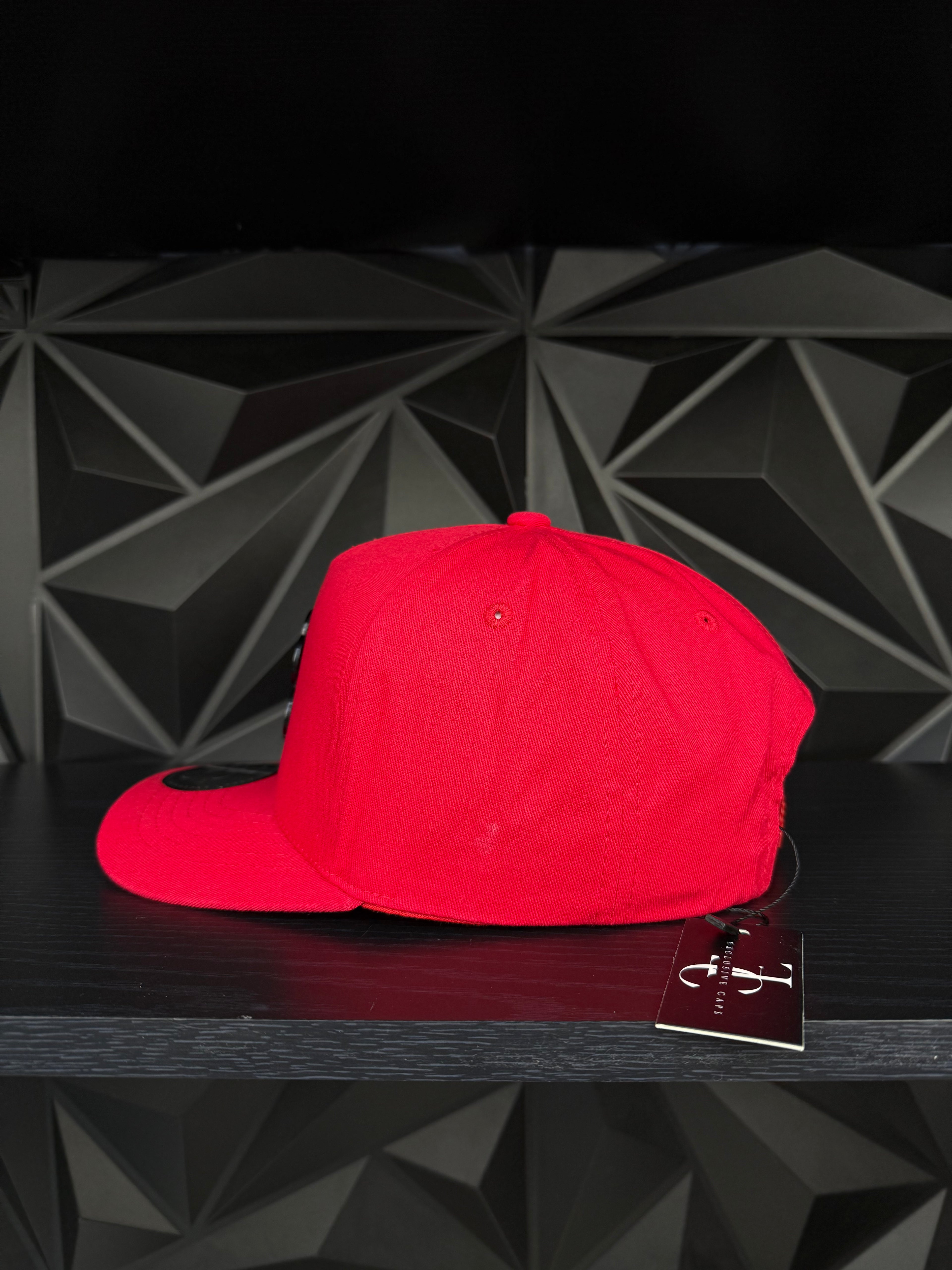 Trébol SnapBack hat-red