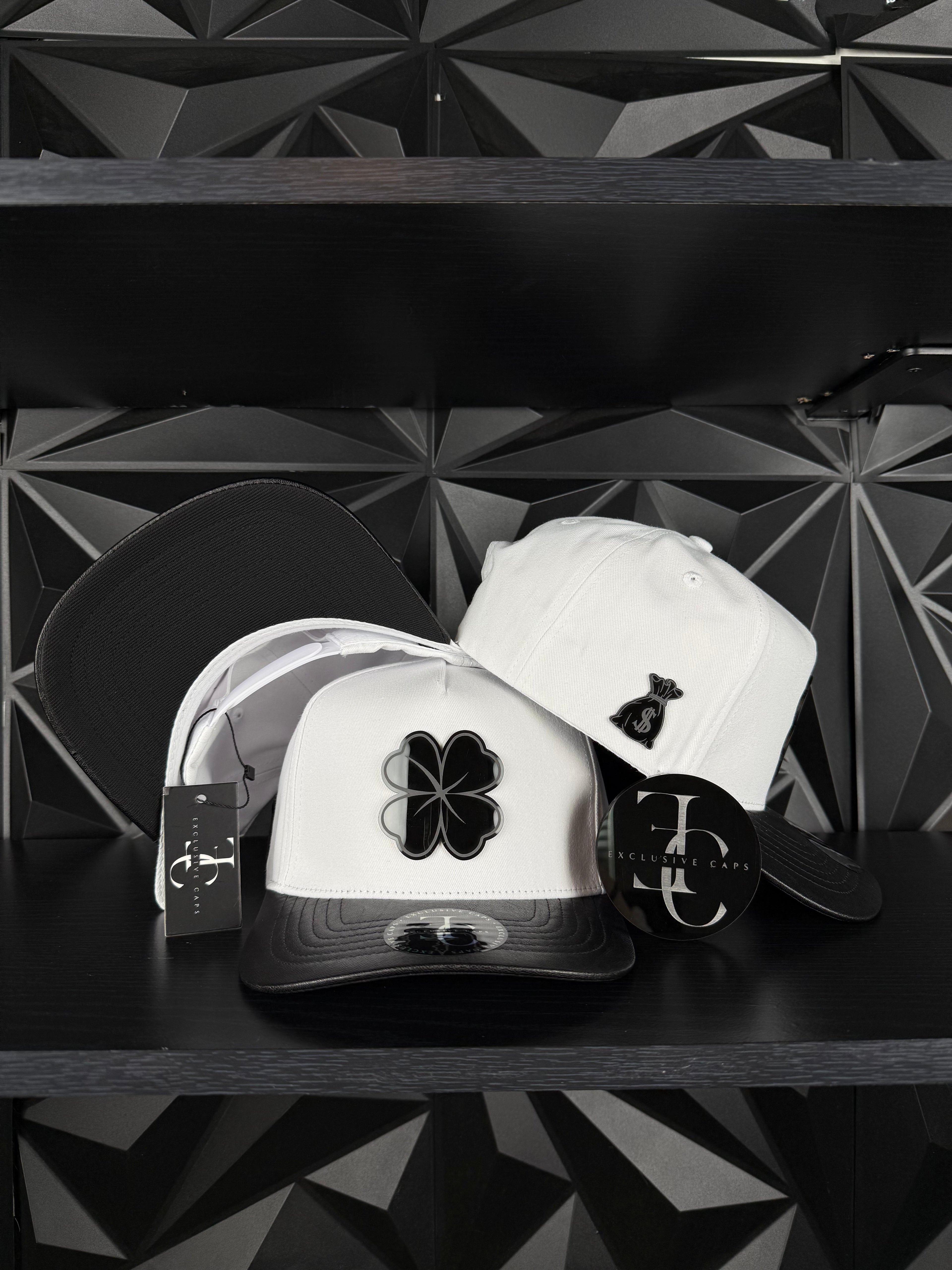 Exclusive caps Clover SnapBack hat-white/leather