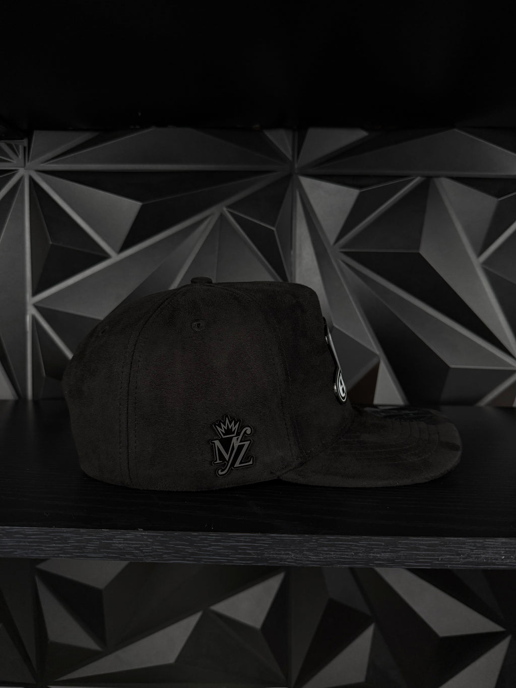 Black sombrero SnapBack hat-black suede