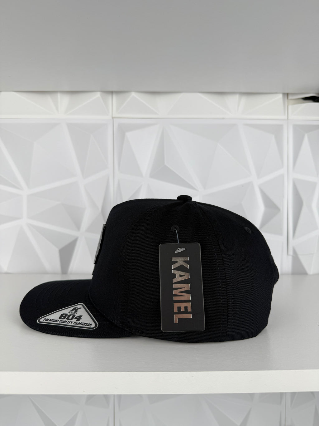 Gallo Placa SnapBack Gorra- Negra