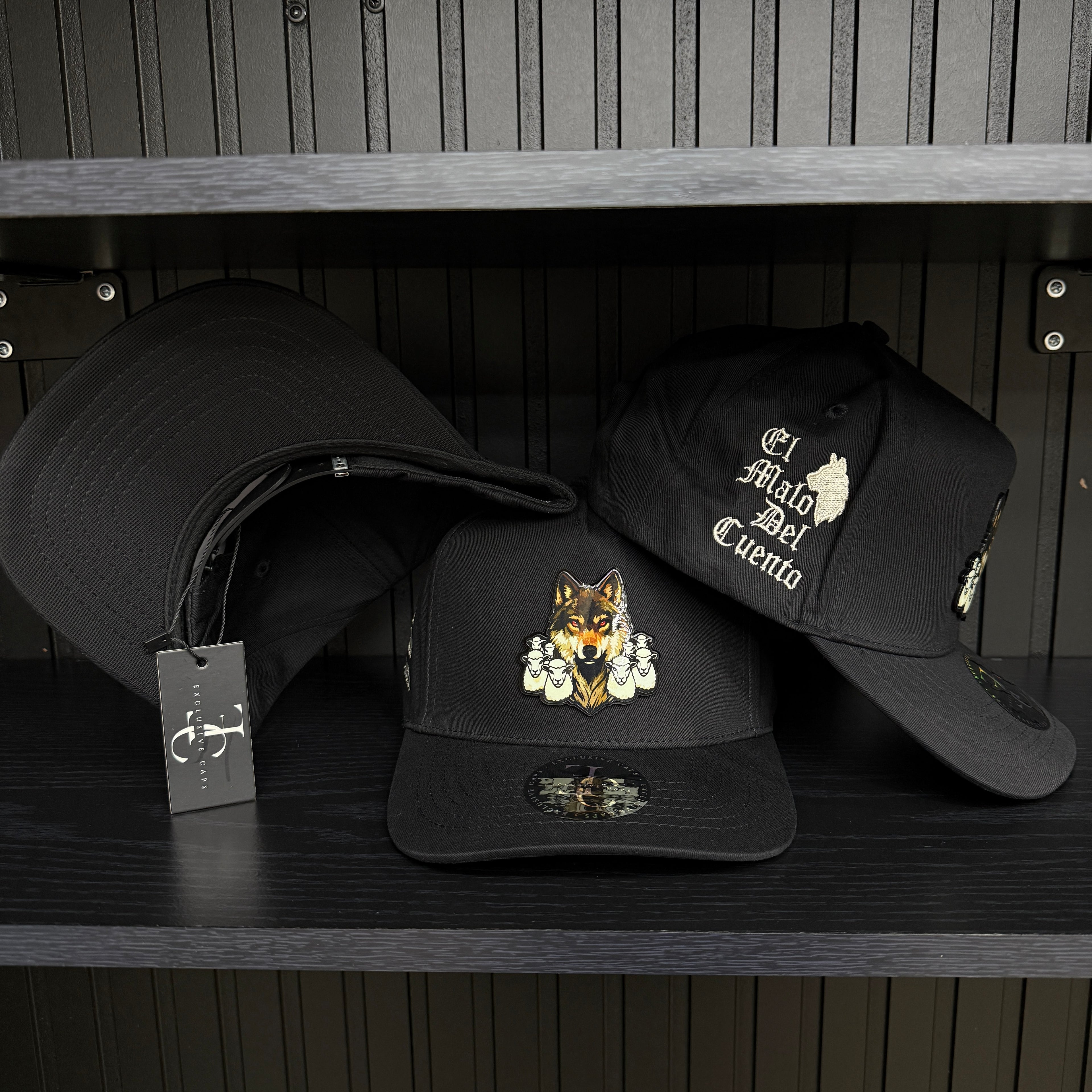 Exclusive Caps El Malo del cuento color plate SnapBack Hat-