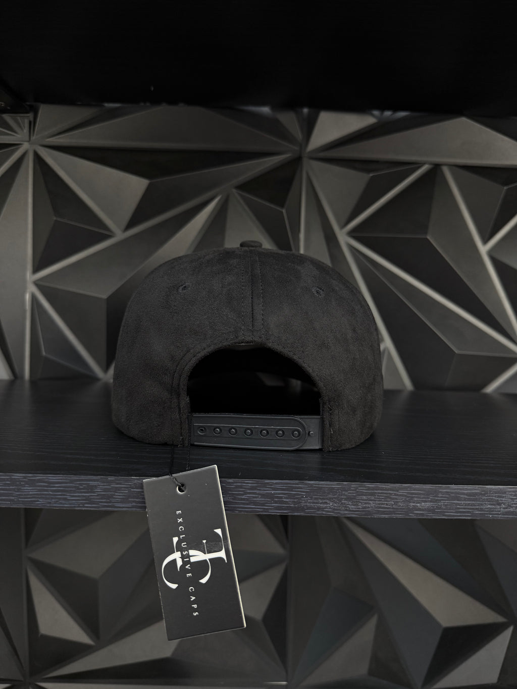 Puebla México SnapBack hat-black/red suede