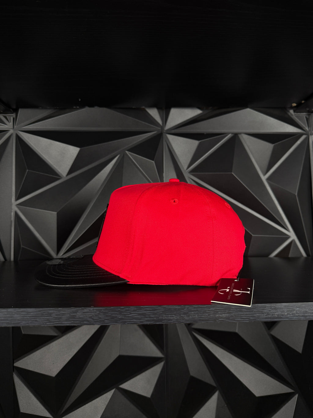 Exclusive caps escudo de Sinaloa SnapBack hat-Red/Black leather brim