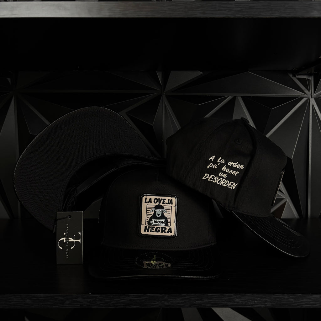 Exclusive Caps La Oveja Negra SnapBack Hat Black/Smooth Leather