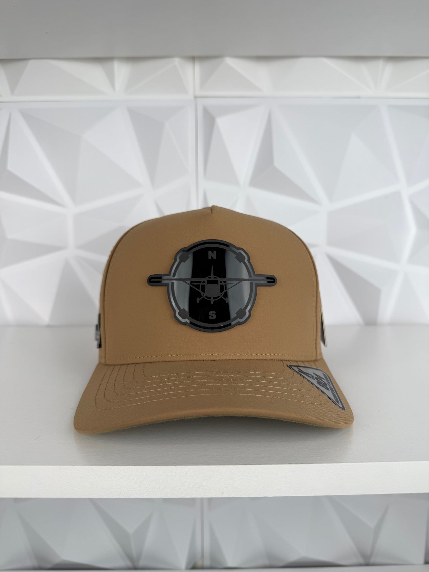 Brújula Avión Placa SnapBack Gorra-Kaki