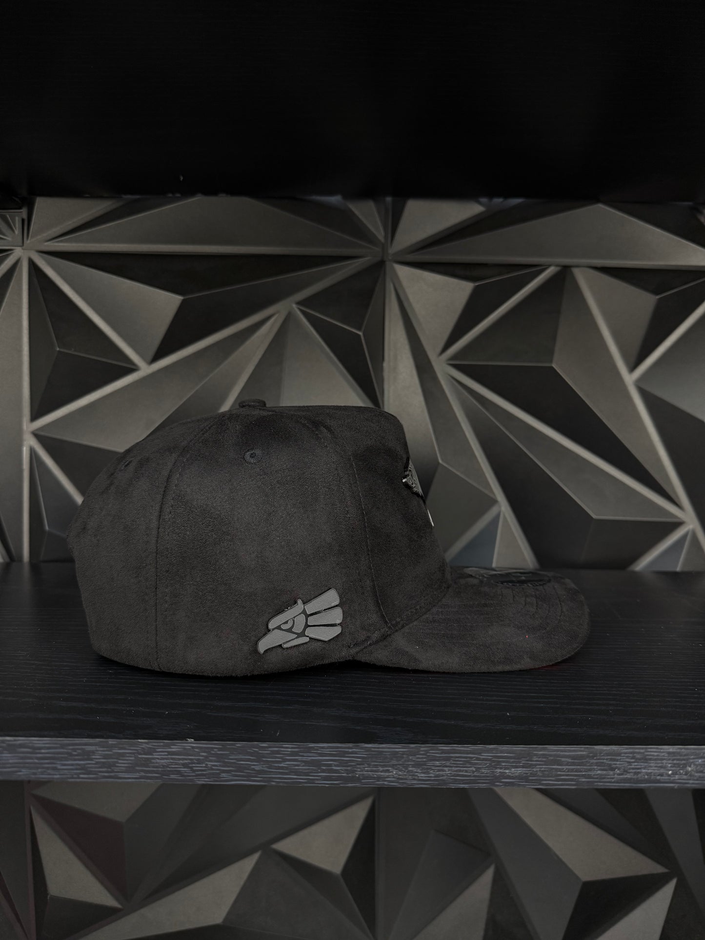 Baja California Sur México SnapBack hat-black/red suede