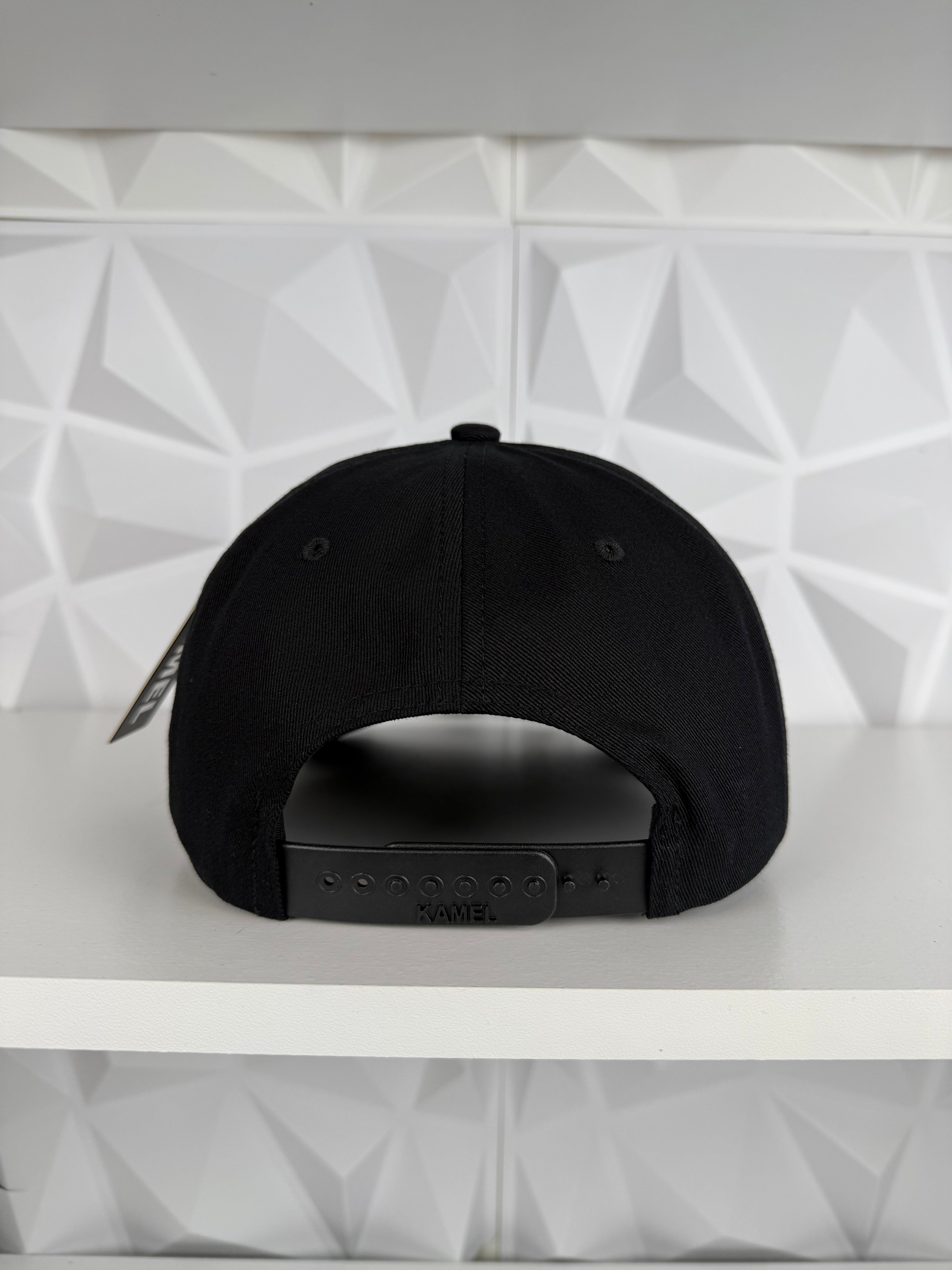 Compass plane Plate SnapBack hat-Black