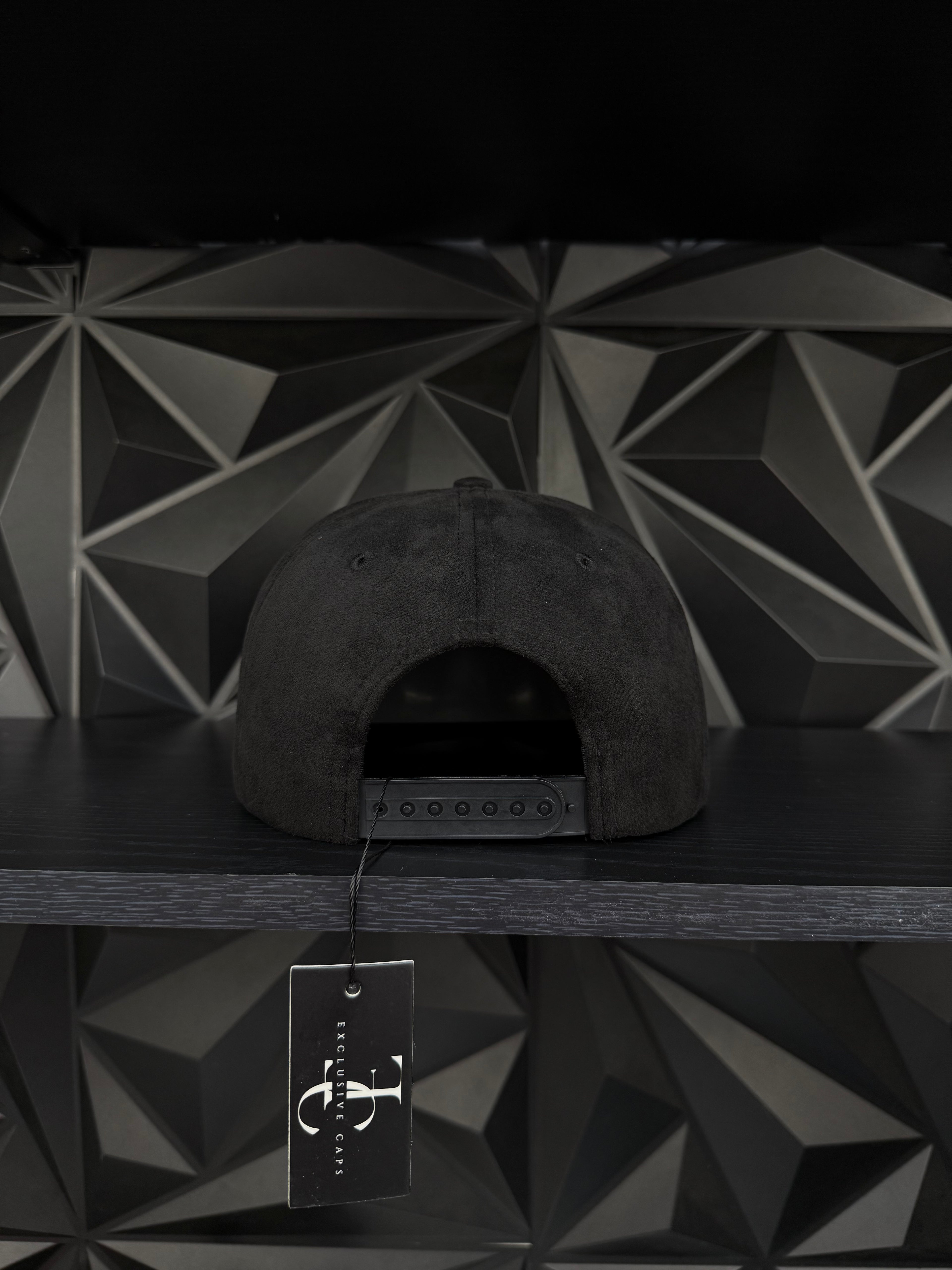 Yucatán México SnapBack hat-black/red suede