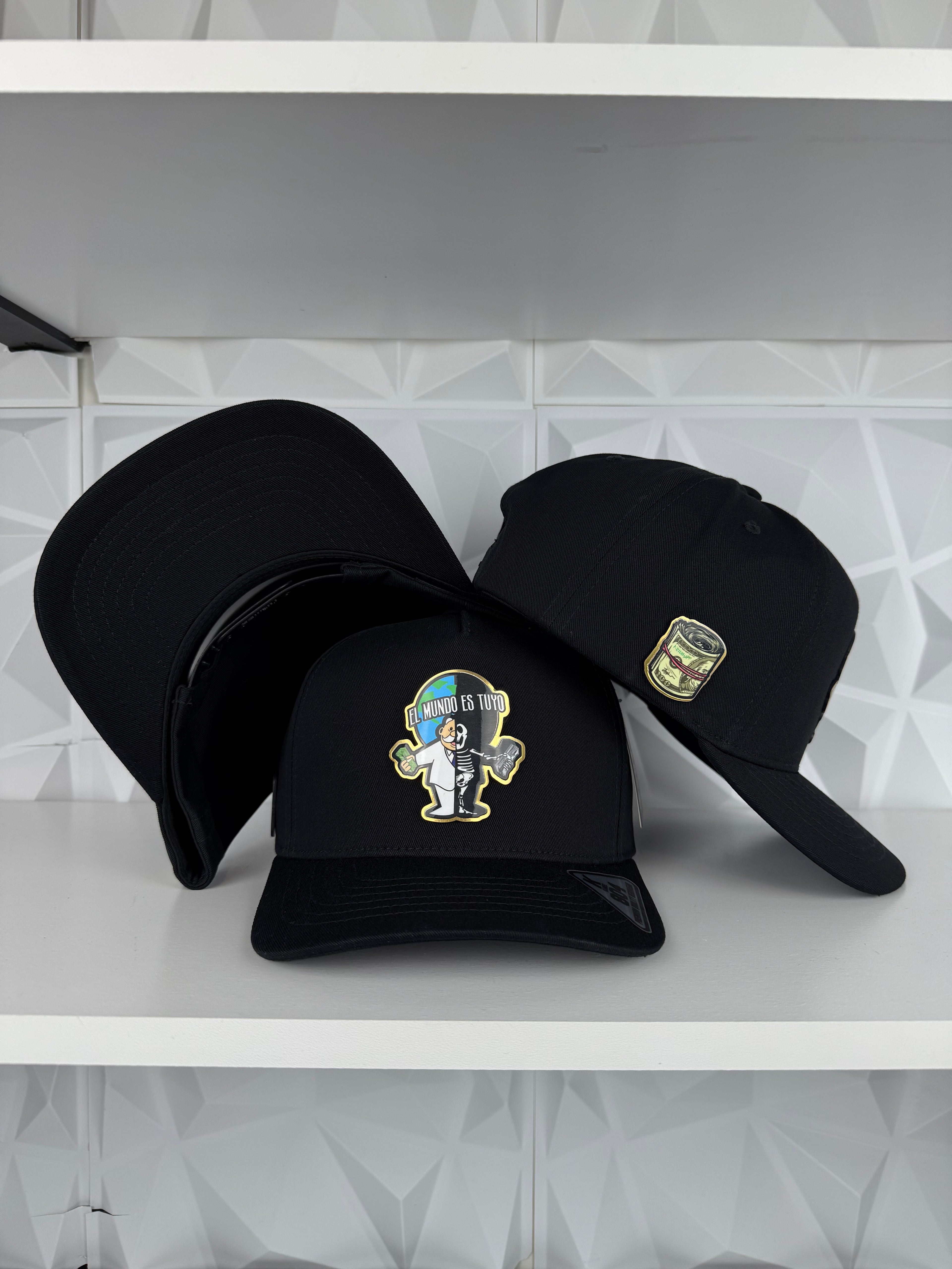 Simi Placa SnapBack Gorra-Negra