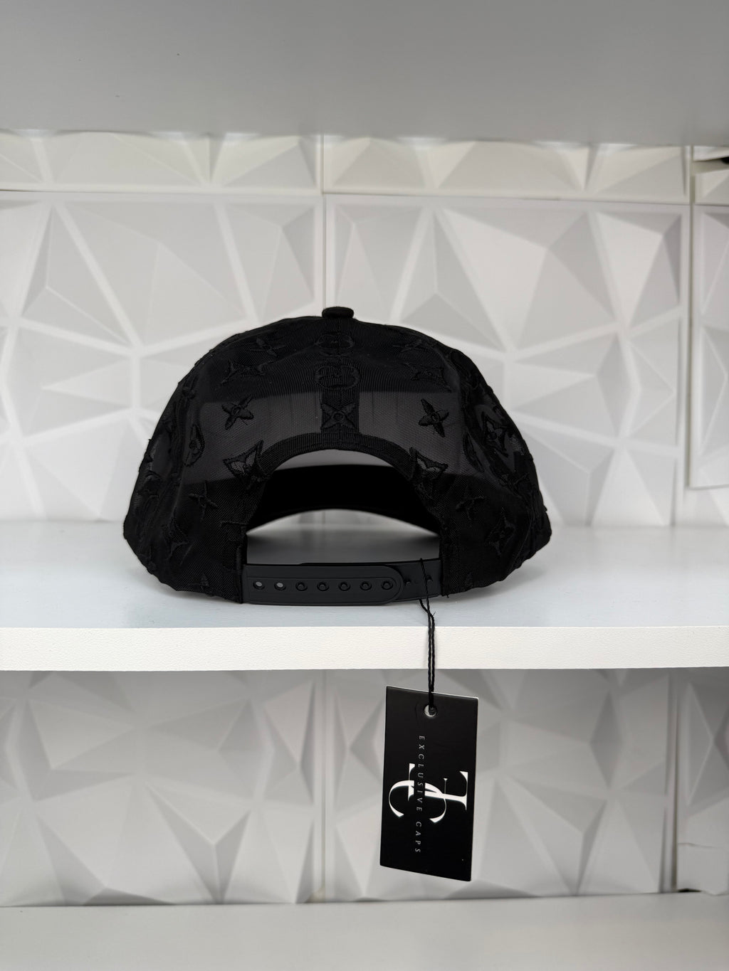 Money Sign SnapBack Gorra- Gamuza Negra