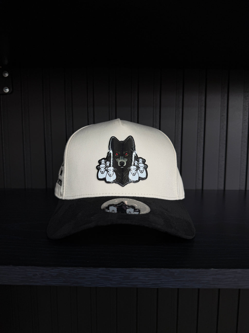 Exclusive Caps El Malo del cuento color plate SnapBack Hat-