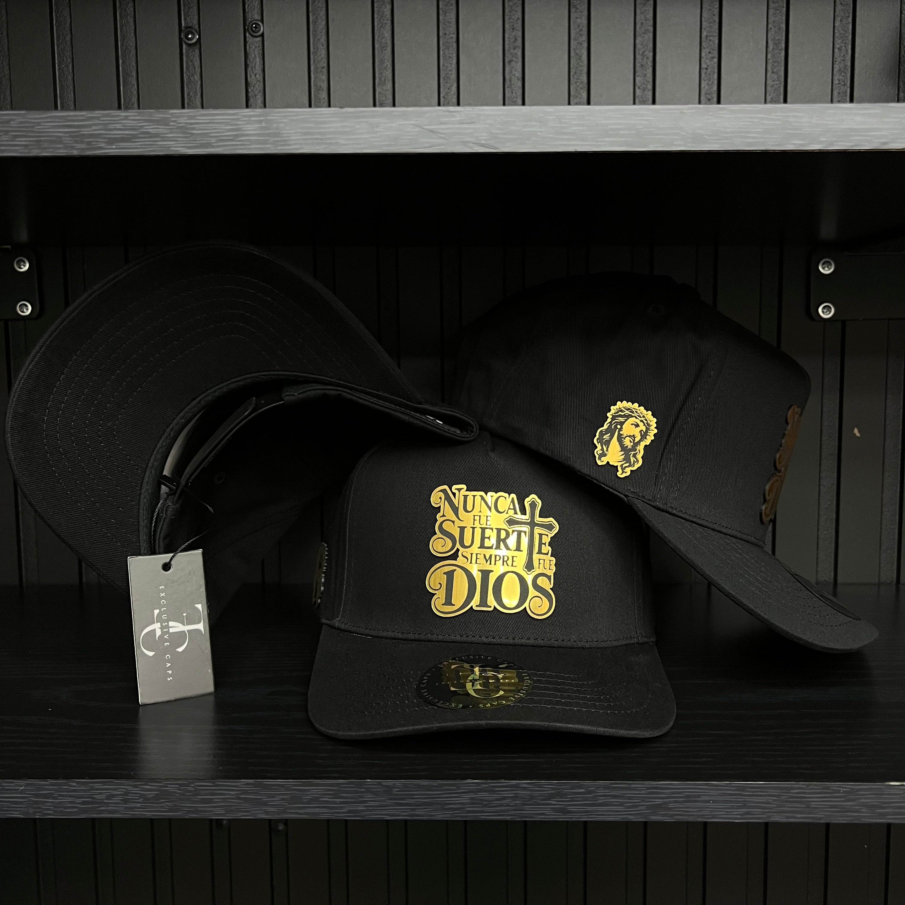 Nunca fue Suerte Gold plate SnapBack Hat