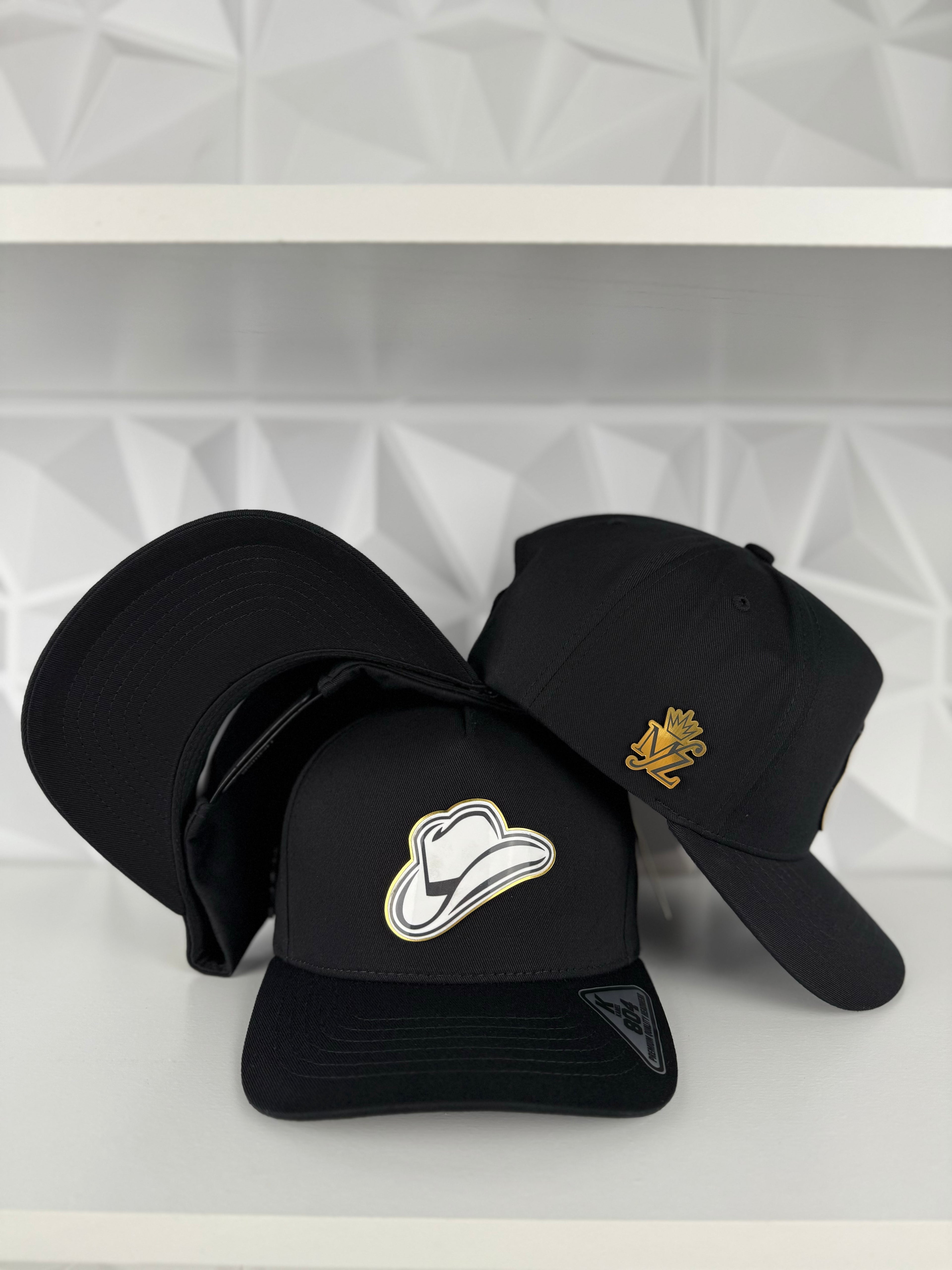 Sombrero Blanco Placa SnapBack Gorra-Negra