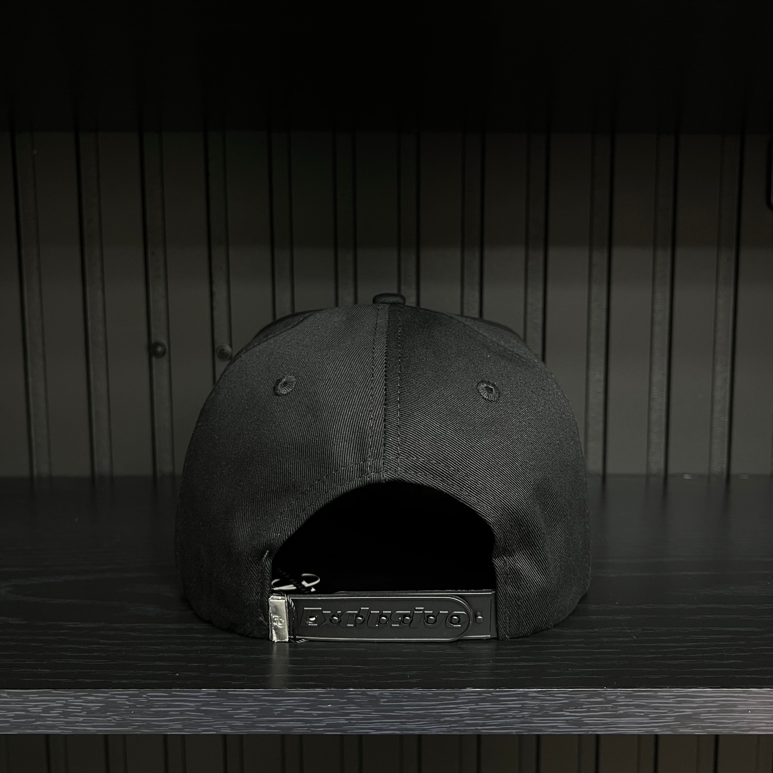 Exclusive Sonora Private Flight SnapBack Hat - Black/Red Cotton Cap