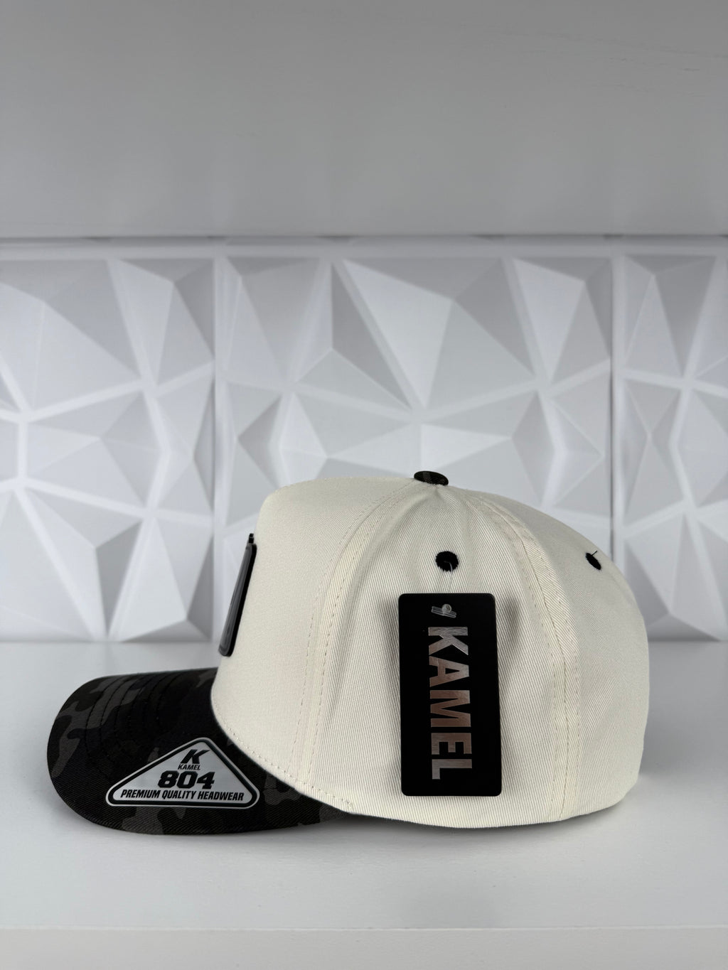 Poker placa SnapBack gorra-natural/camuflaje