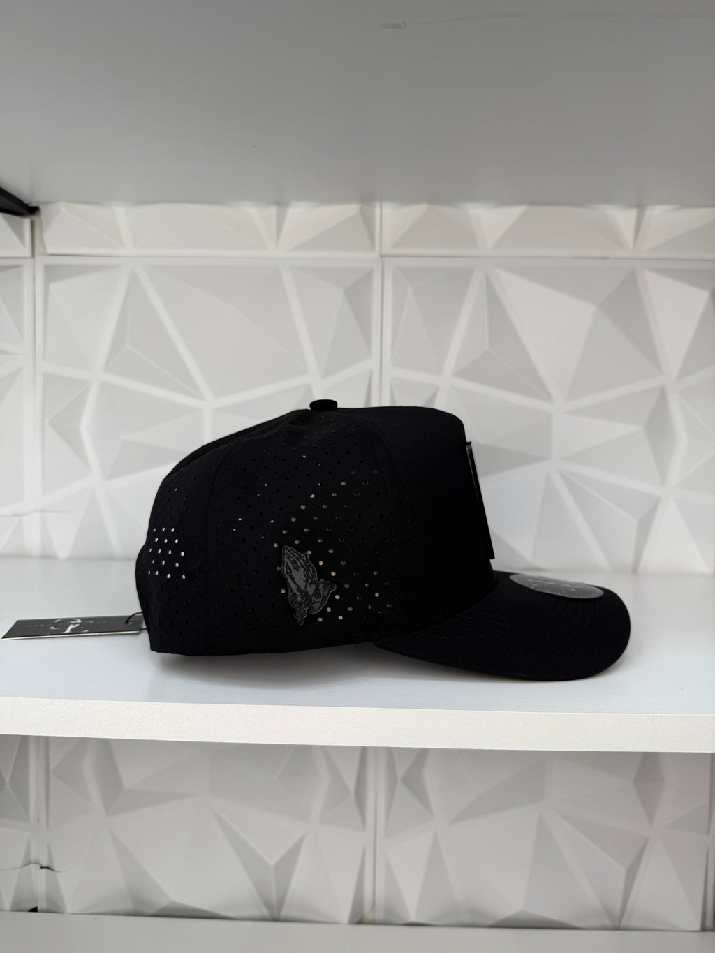 San Judas Tadeo color plate SnapBack Gorra- negro hydro