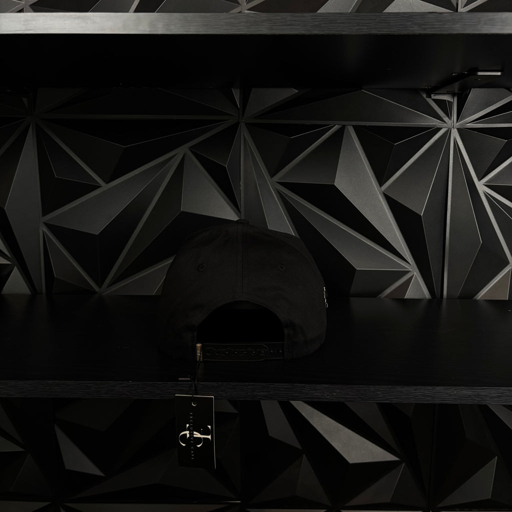 Exclusive Caps La Oveja Negra SnapBack Hat- Black/Red Cotton Cap