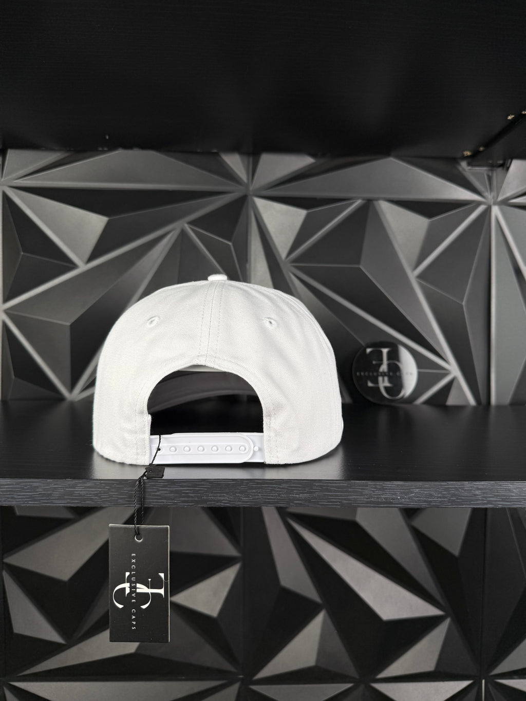 Exclusive caps skull SnapBack hat-white/snake leather