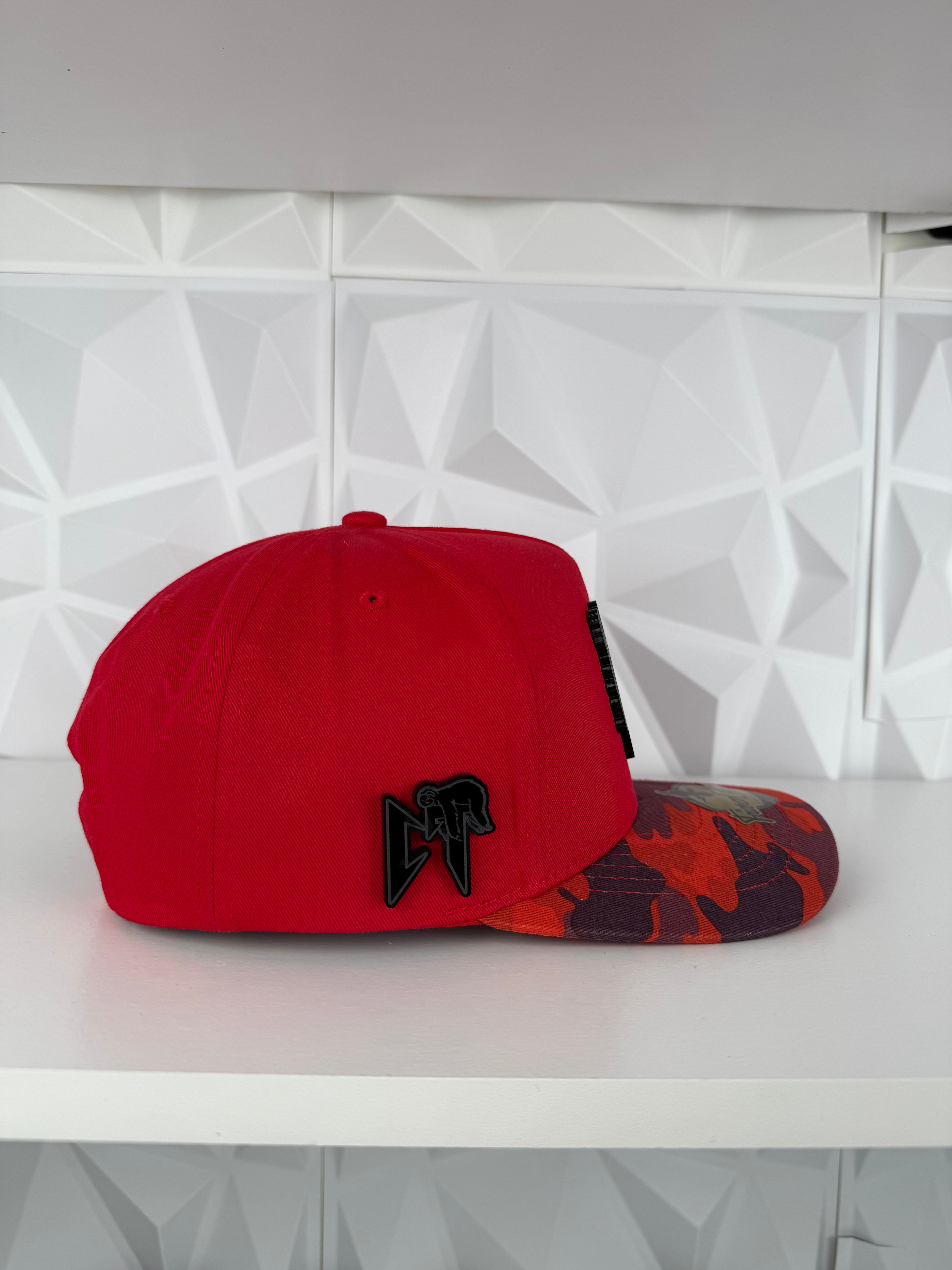CT Tumbado Placa SnapBack Gorra-Roja Camuflaje