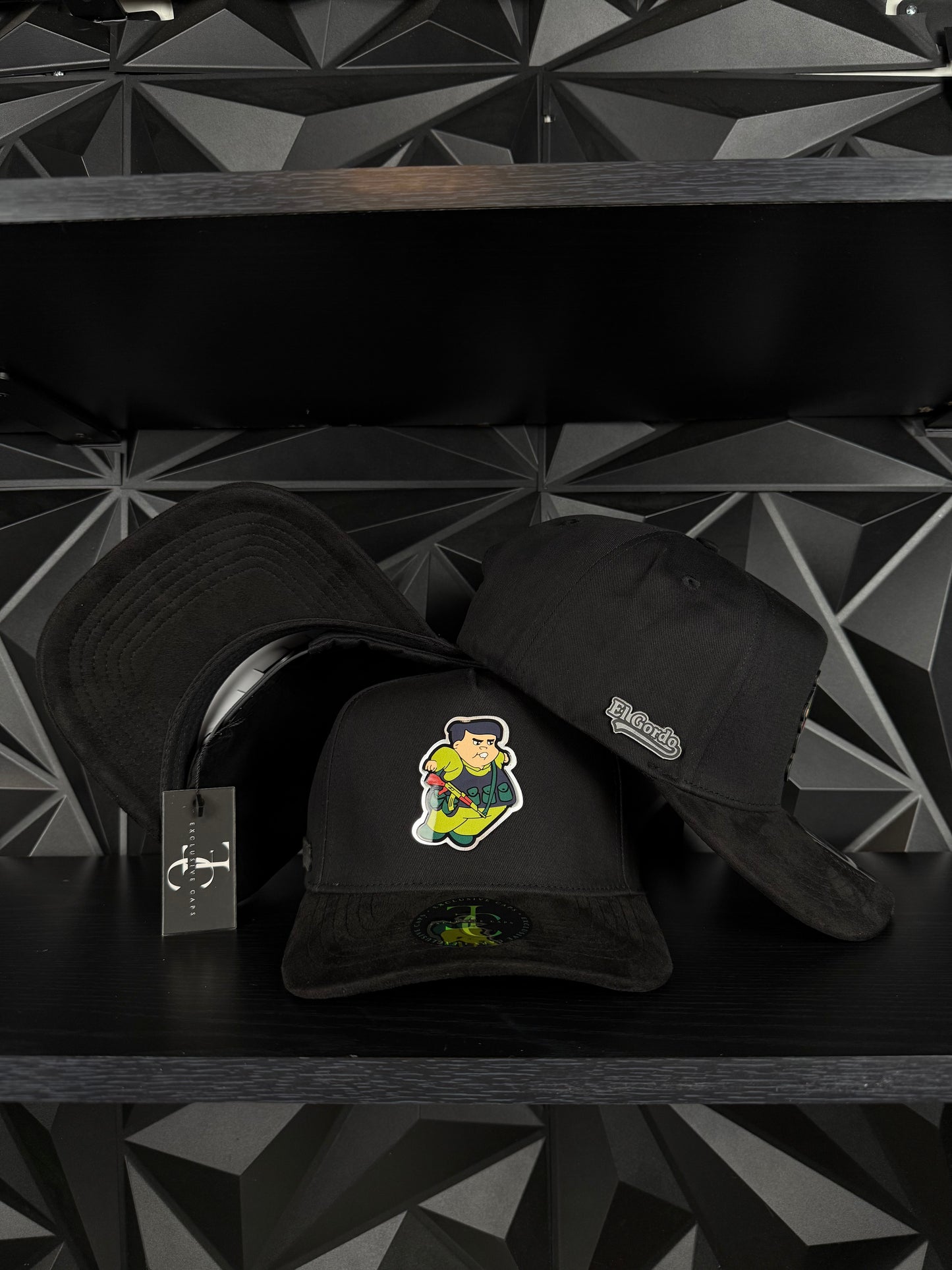 El gordo mz SnapBack hat- black Suede Visor