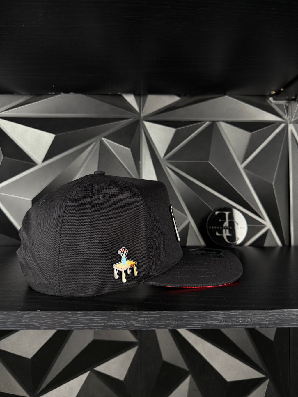 Exclusive Caps Sinaloa plate SnapBack hat-black/red