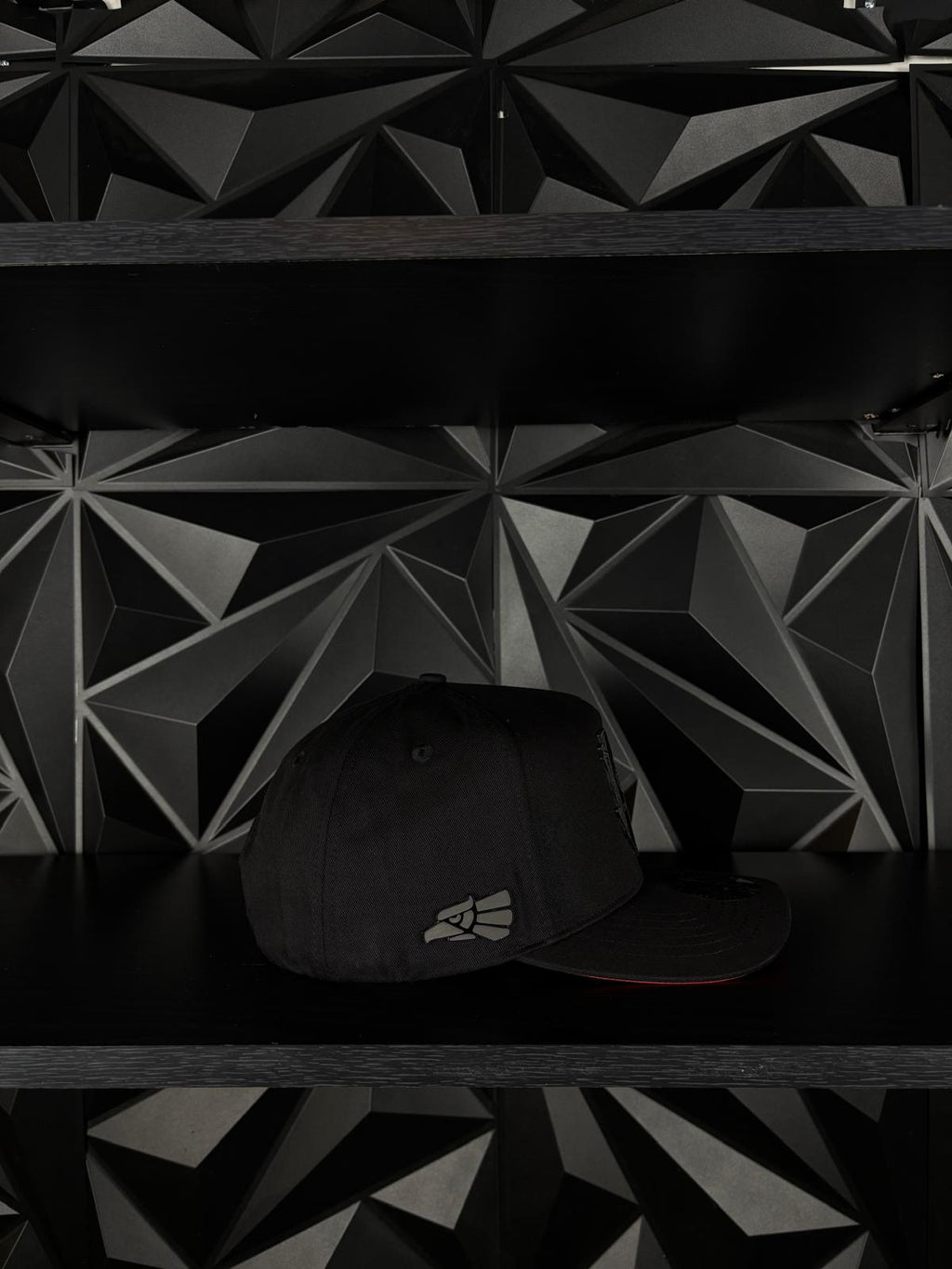 Chihuahua México estado SnapBack Hat-Black/Red Visor Cotton Cap