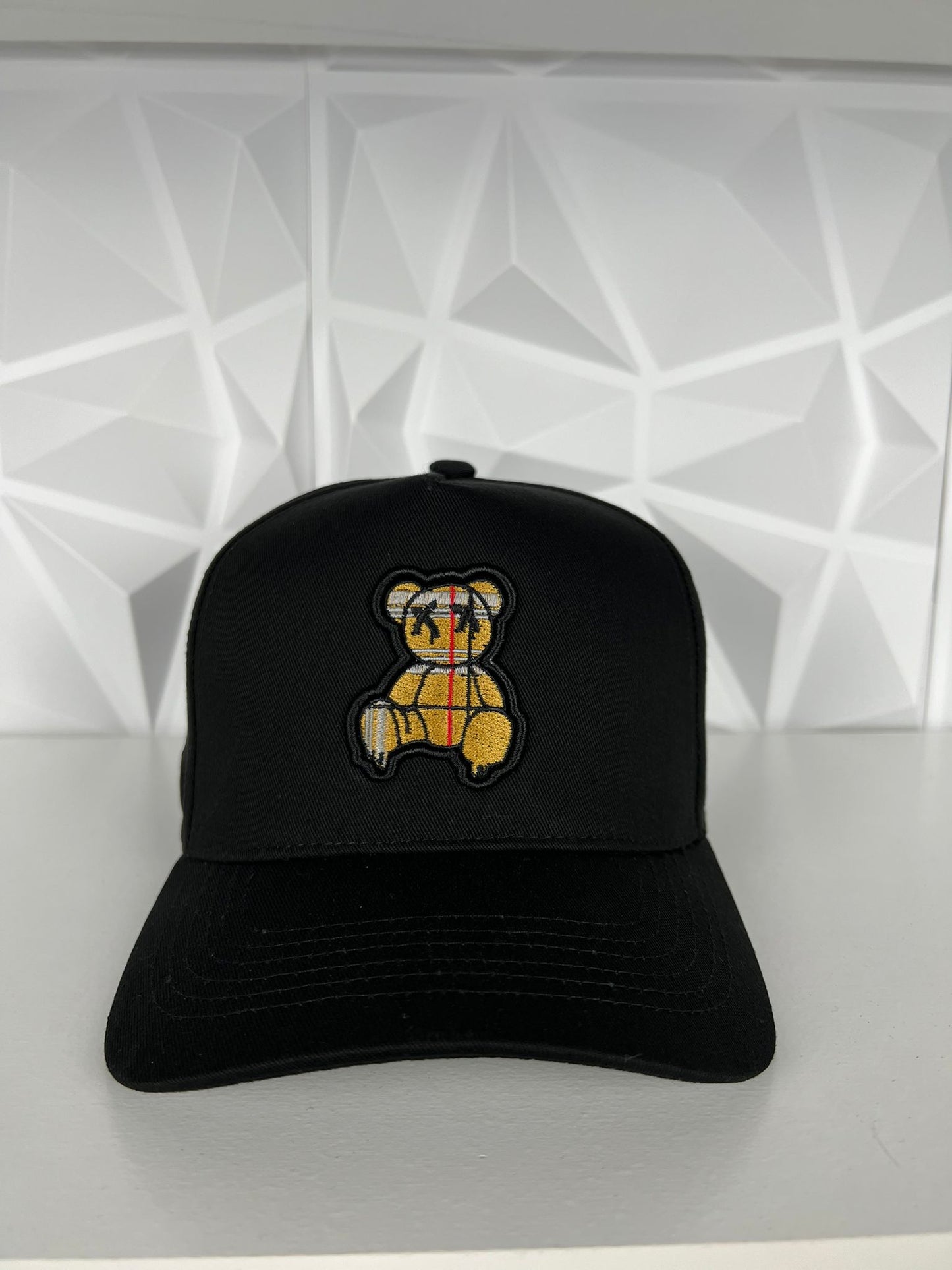 Oso Barry SnapBack gorra- negra