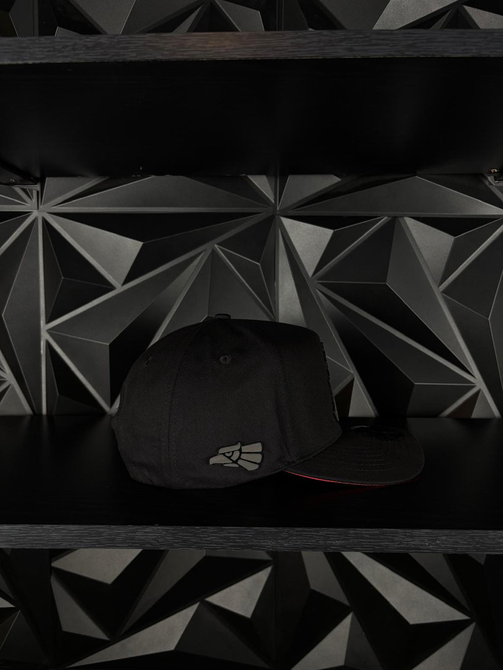 Puebla México estado SnapBack Hat-Black/Red Visor Cotton Cap