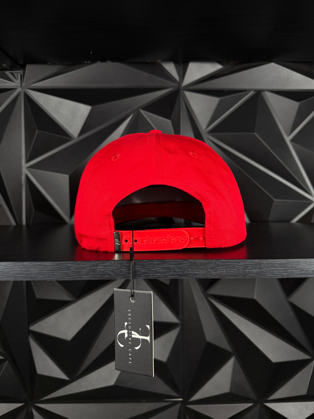Exclusive caps Escudo de chihuahua SnapBack hat-Red/Black Cotton