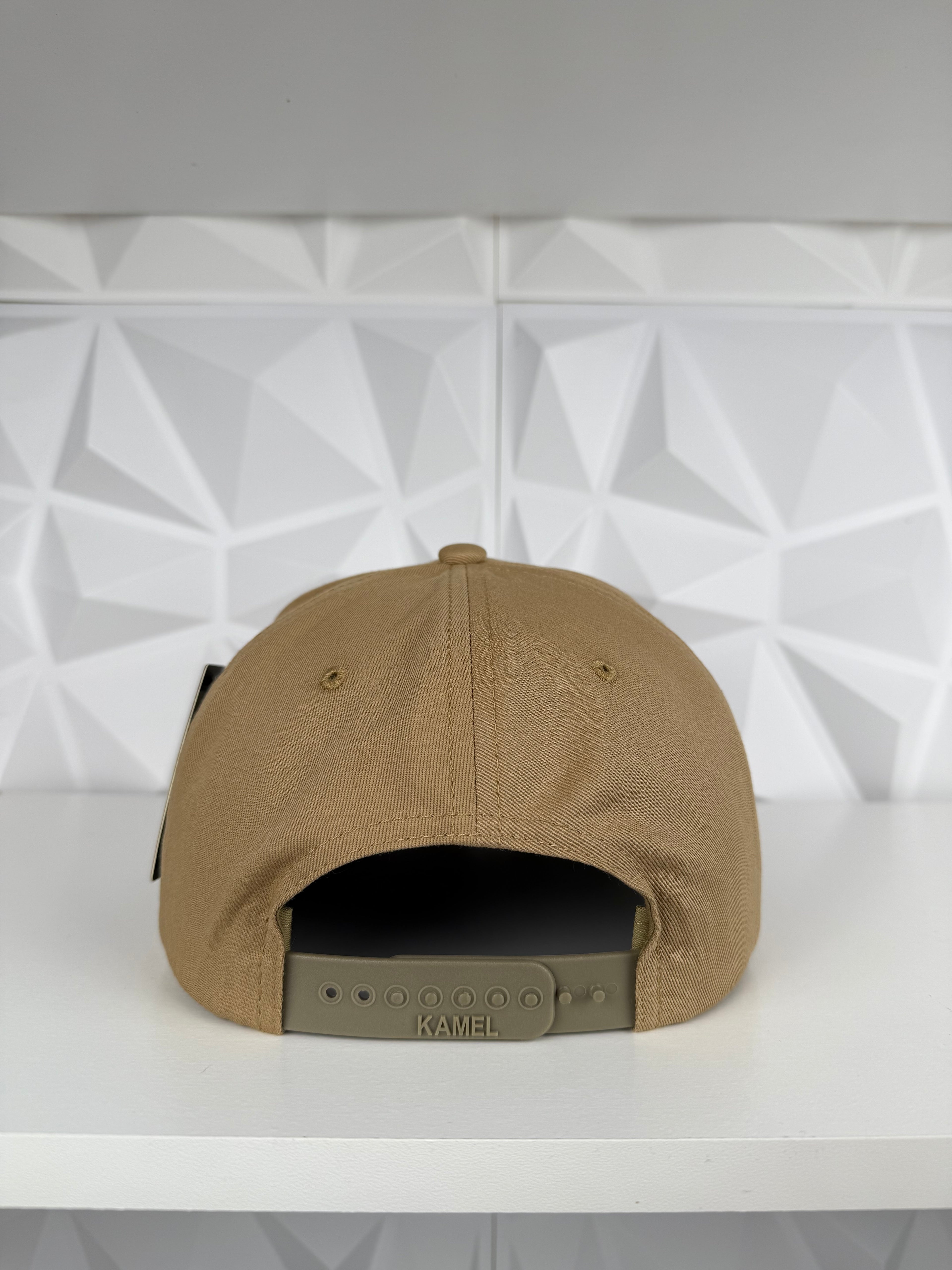 Caballo Placa SnapBack Gorra-Kaki