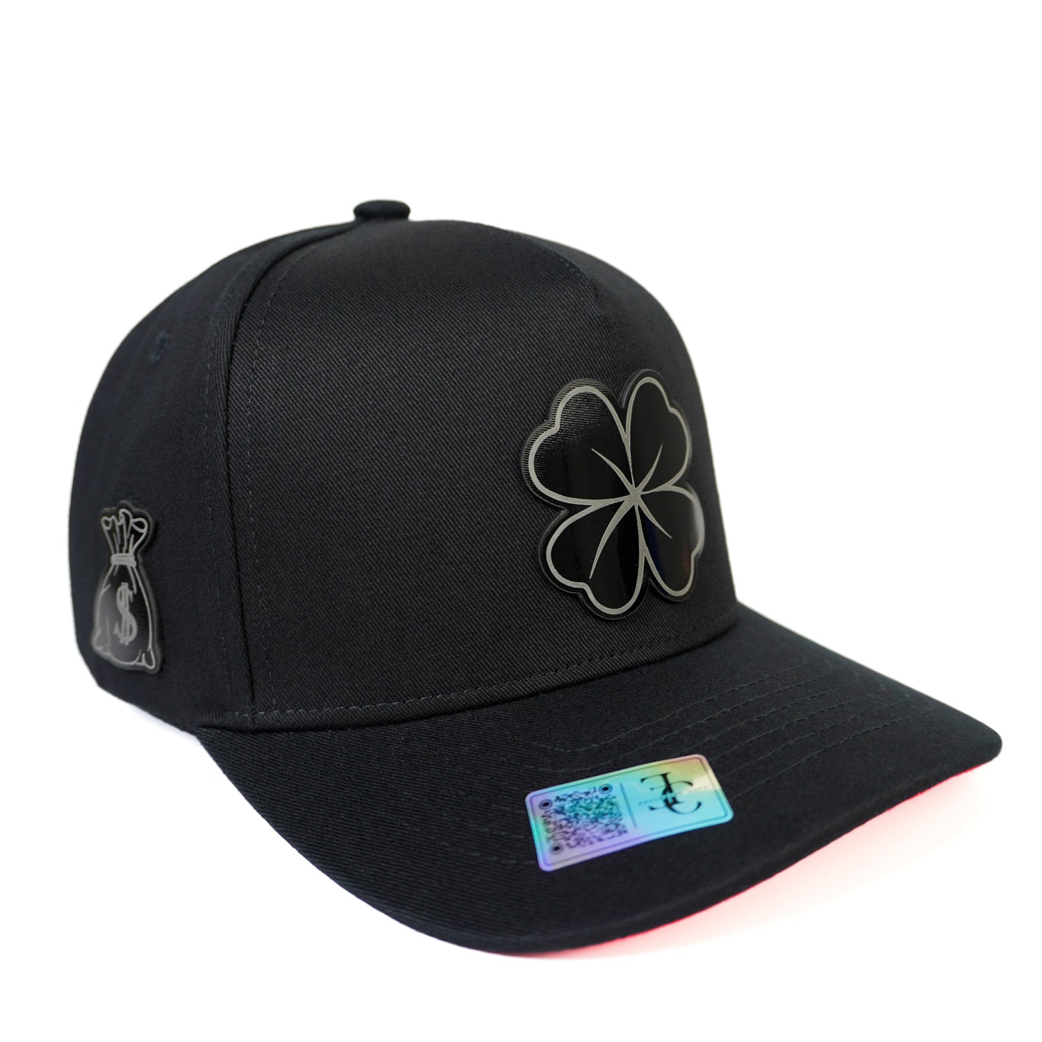 Trébol Plate SnapBack Hat-Black/Red