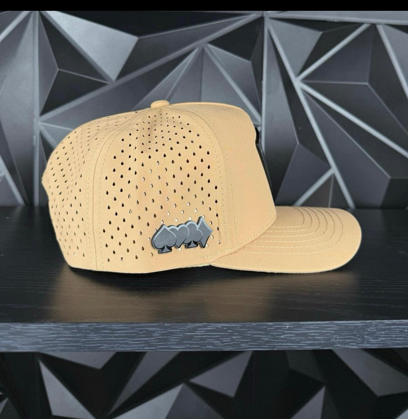 Poker plate SnapBack hat-khaki