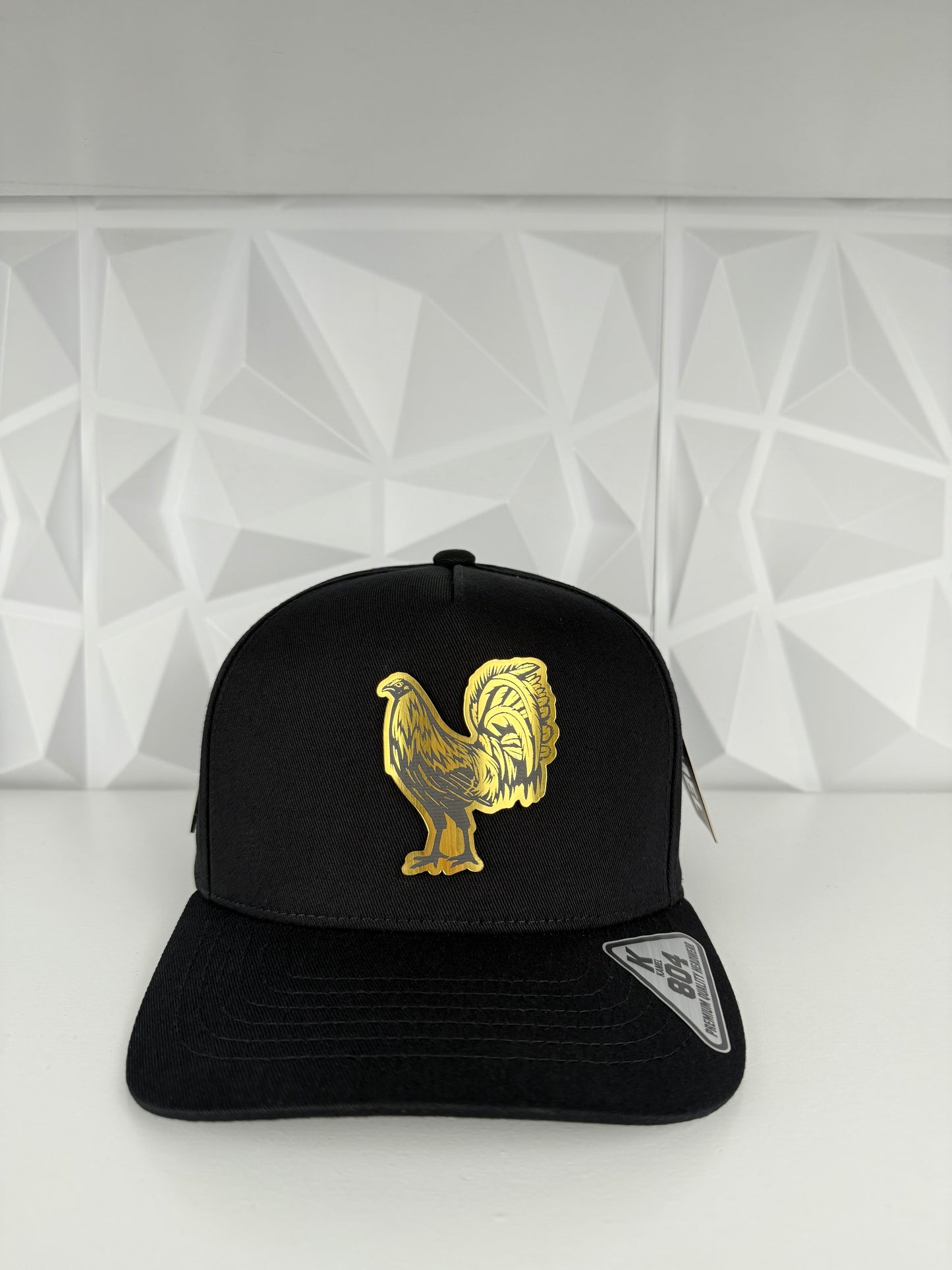 Gold Gallo Placa SnapBack Gorra-Negra