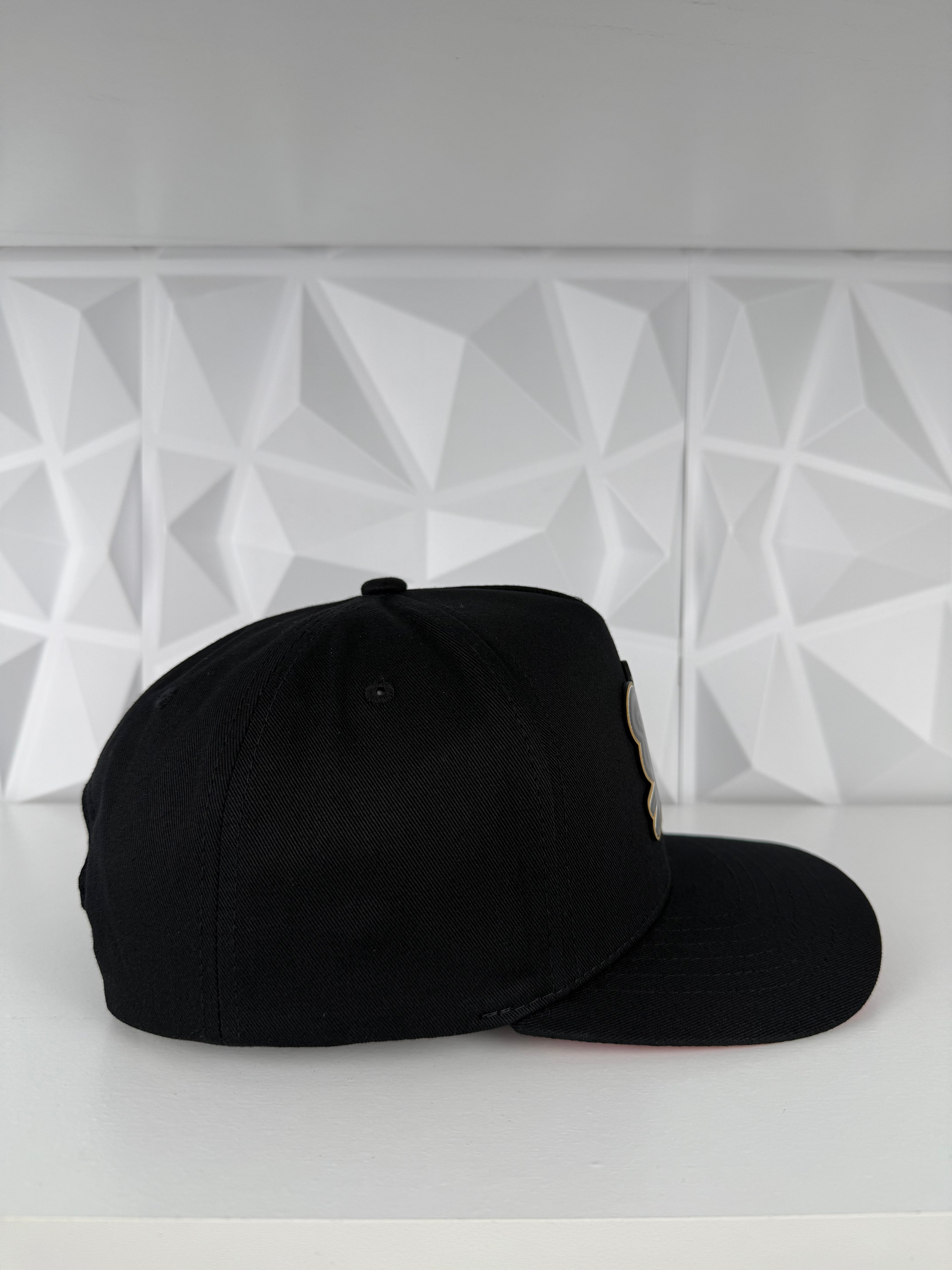 Black Panther SnapBack Hat-Black/Red