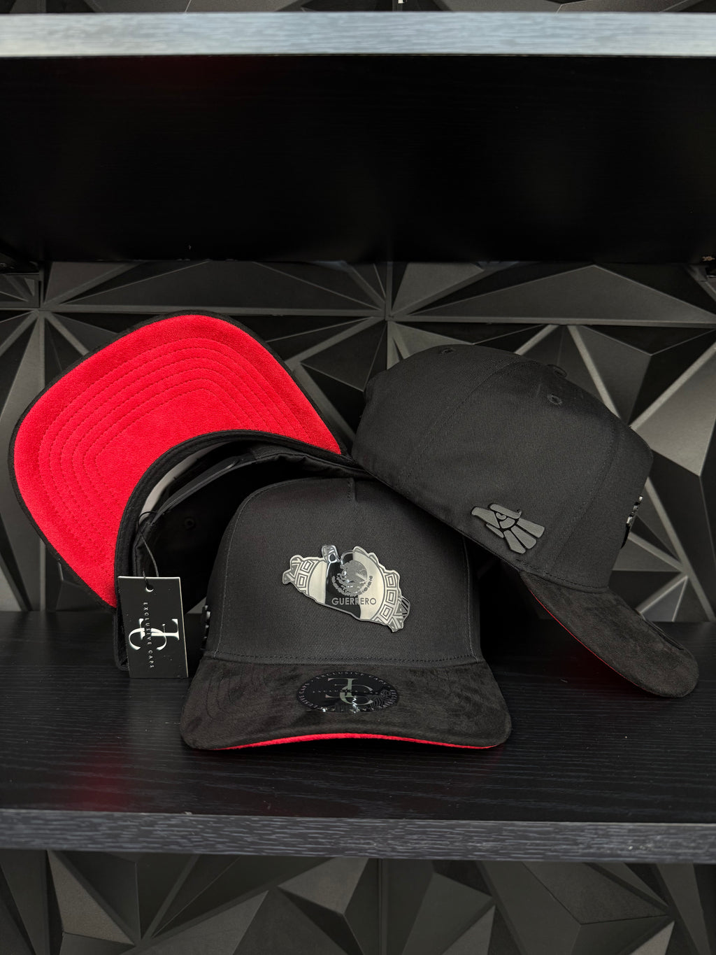 Guerrero México SnapBack Gorra-negra/roja Gamuza visera