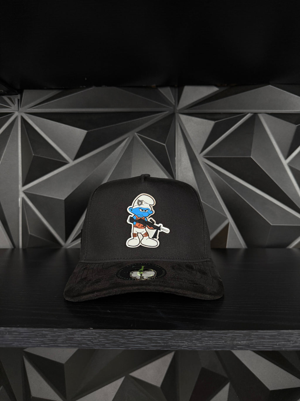 Pitufo SnapBack hat-black suede visor