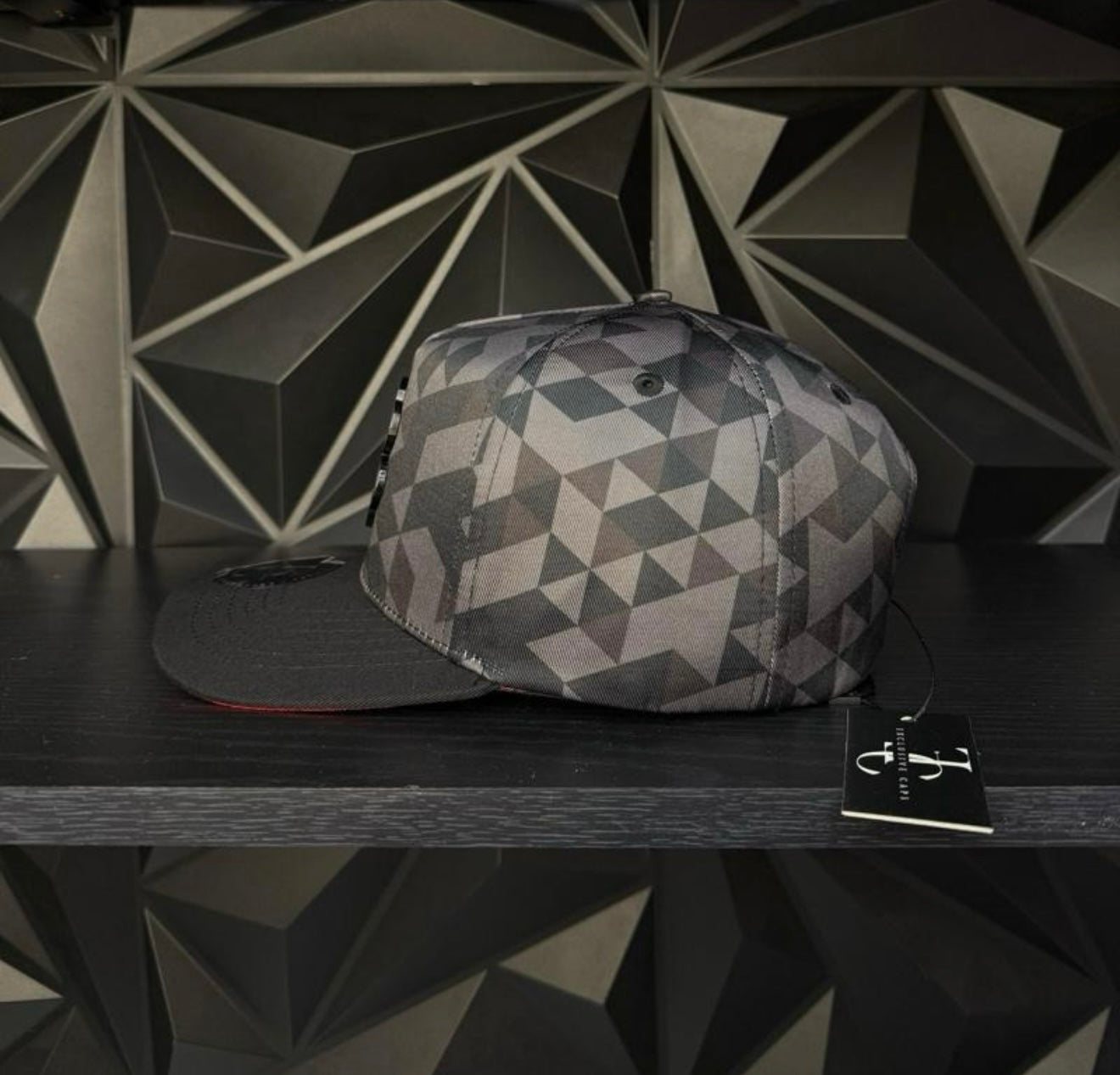 Trébol plate SnapBack hat-grey camo