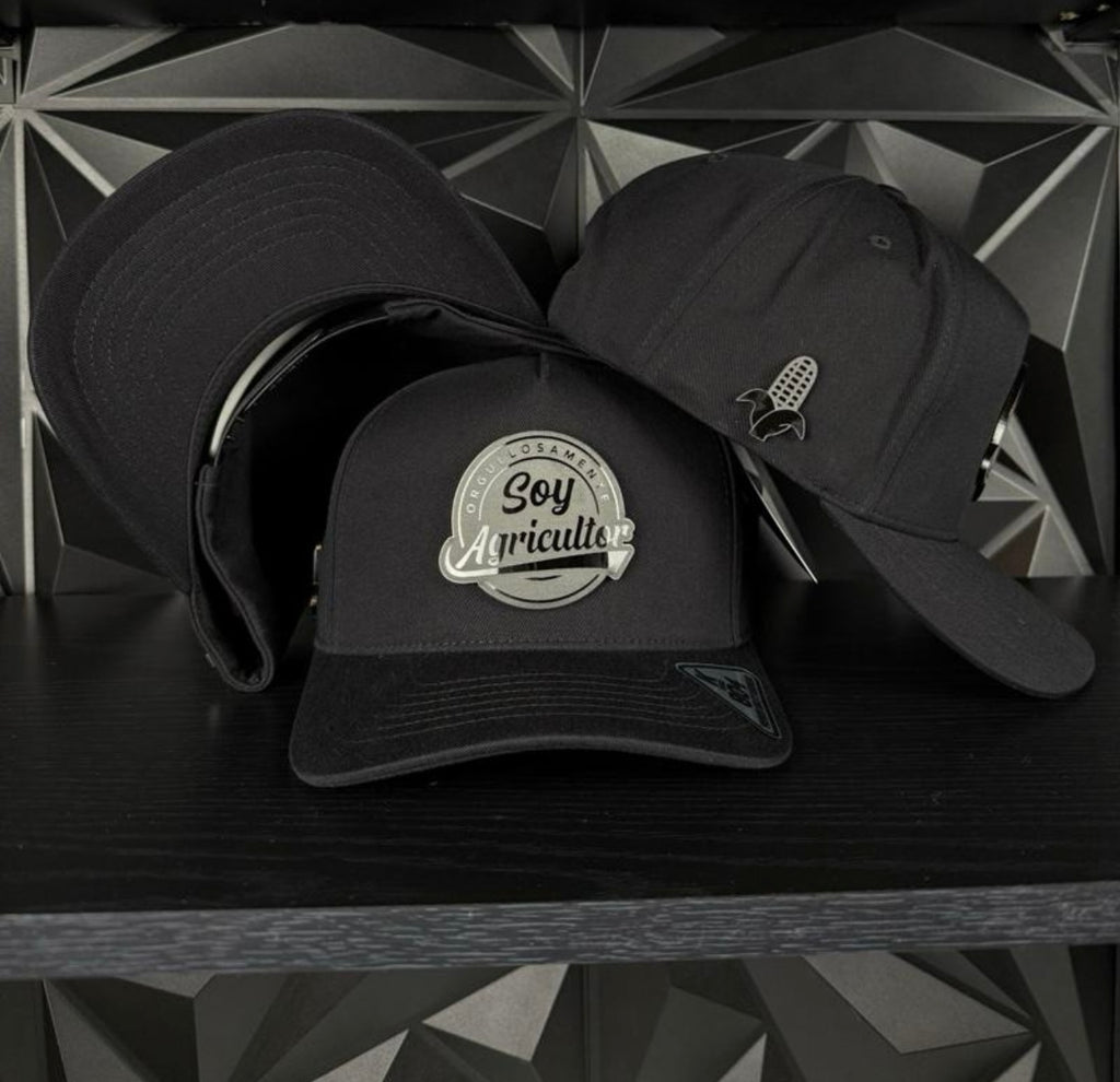 Soy agricultor SnapBack hat-black
