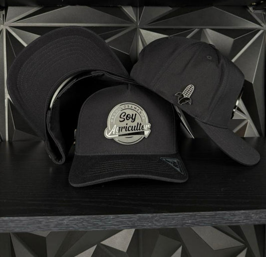 Soy agricultor SnapBack hat-black
