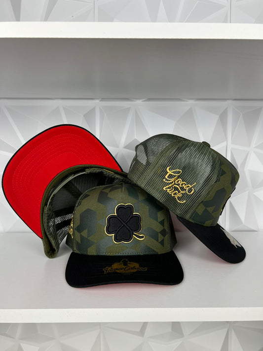 Trébol SnapBack gorra- verde camuflaje