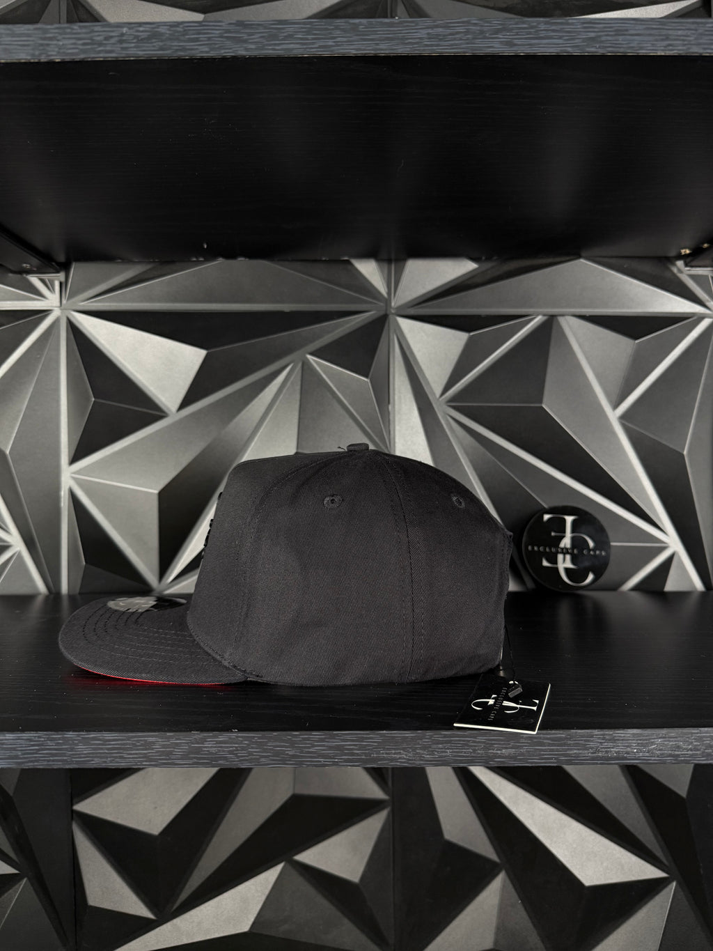 Gallo Black Plate SnapBack Hat-Black/Red Cotton