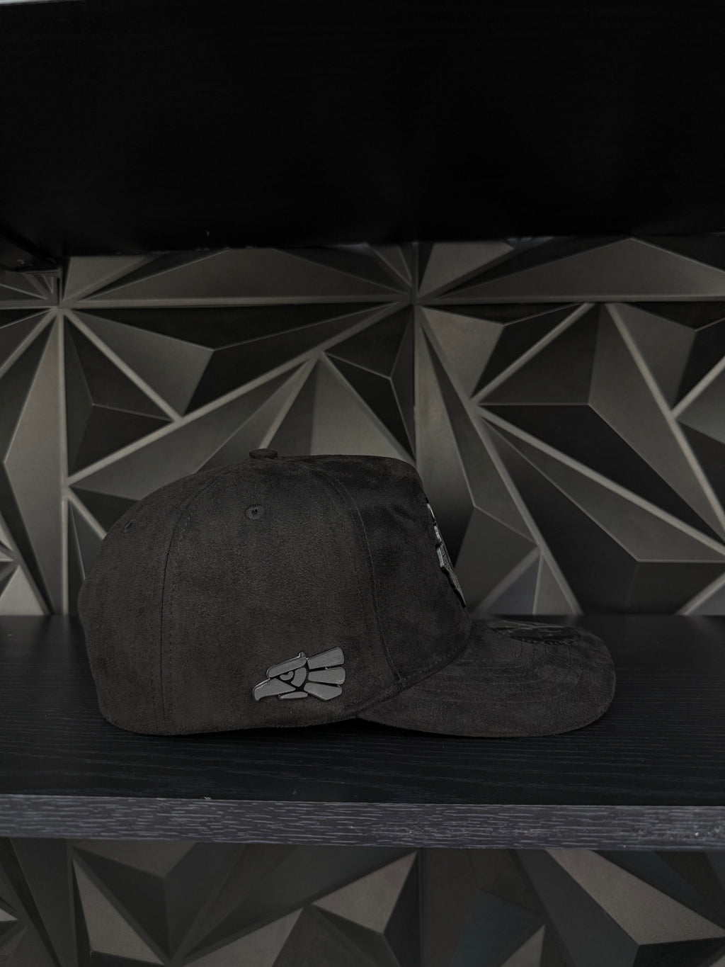 Querétaro México SnapBack hat-black/red suede