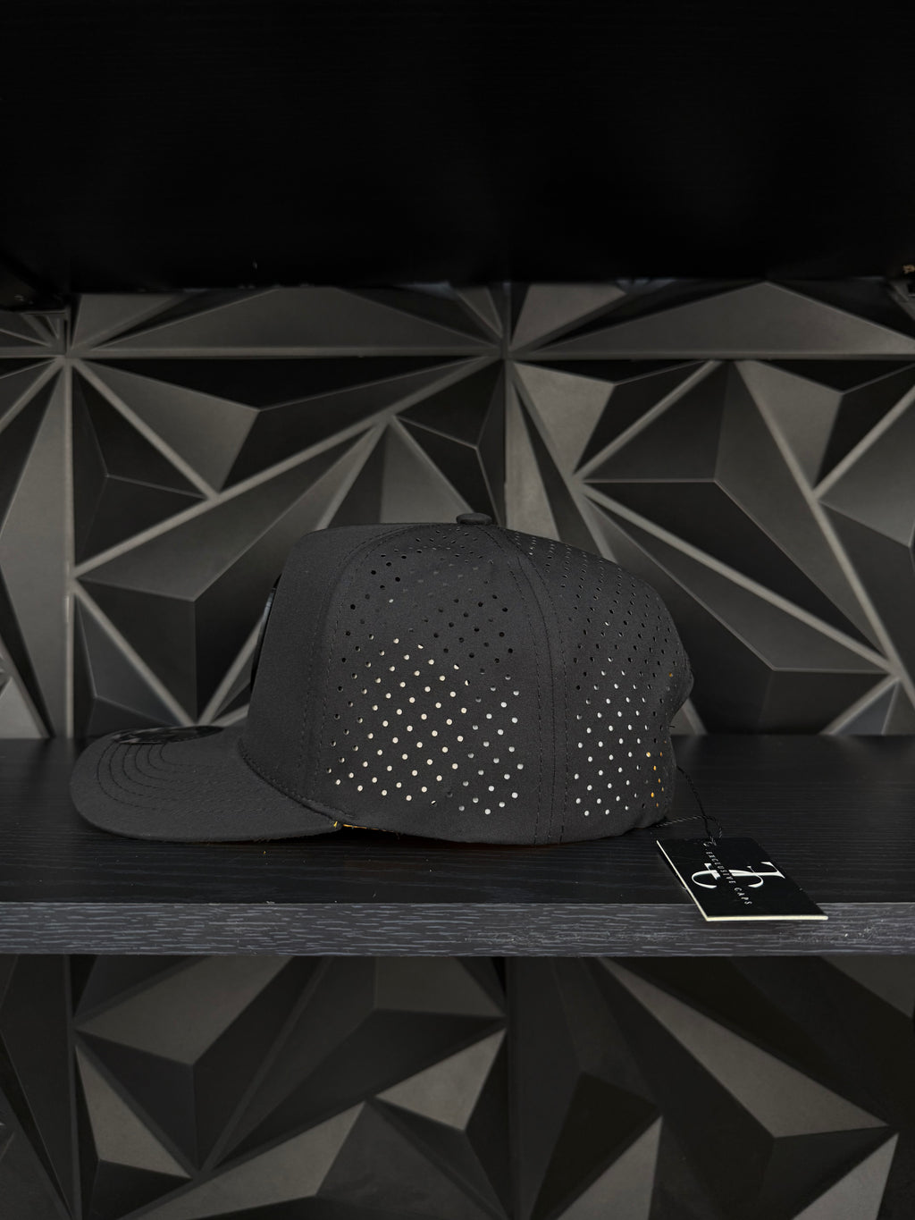 América SnapBack hat-black/yellow Hydro Color Plate
