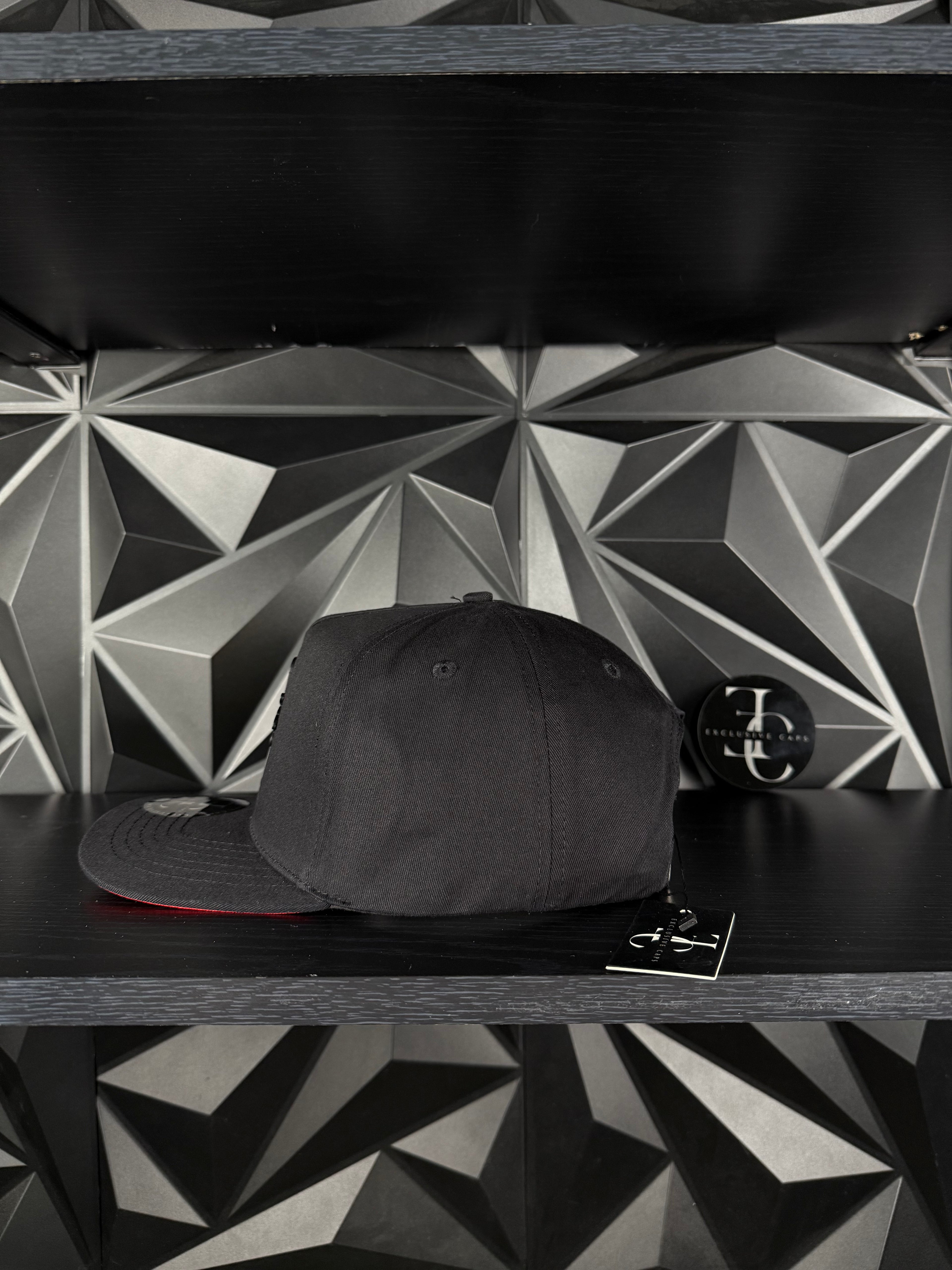 América SnapBack hat-black Black/Red Aztec Color