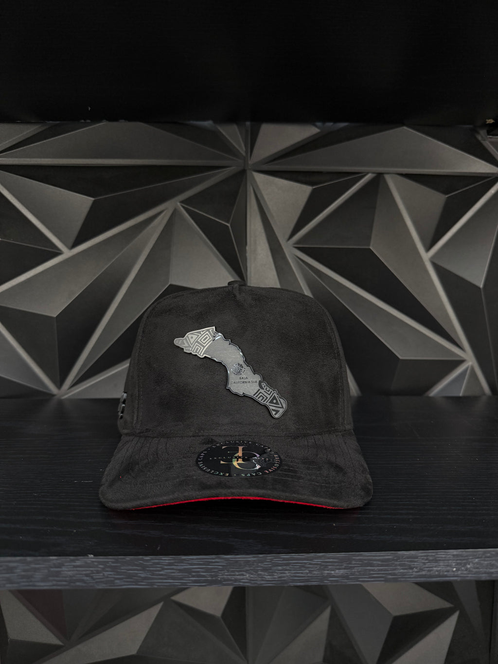Baja California Sur México SnapBack hat-black/red suede